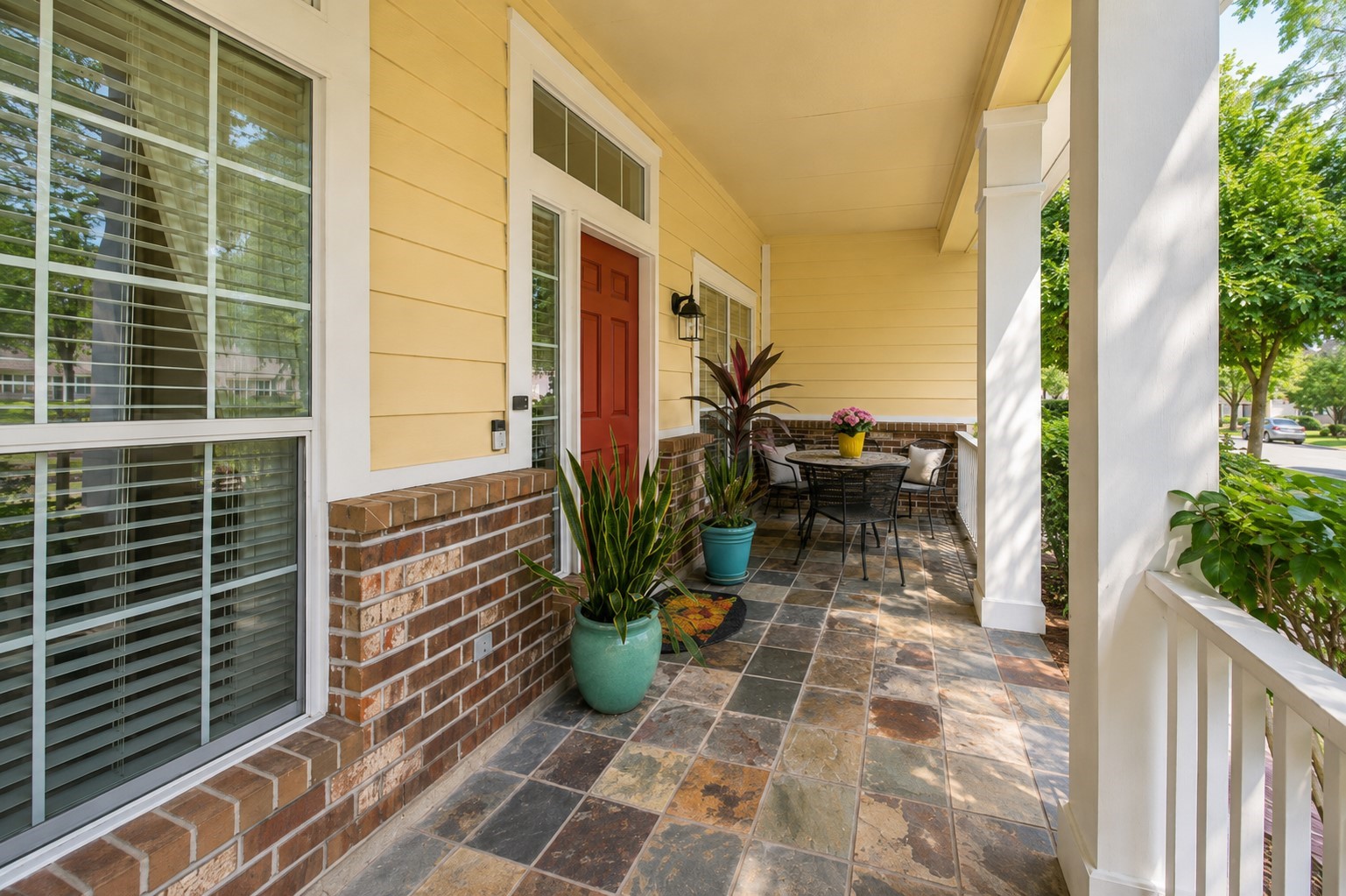 Listing photo 4