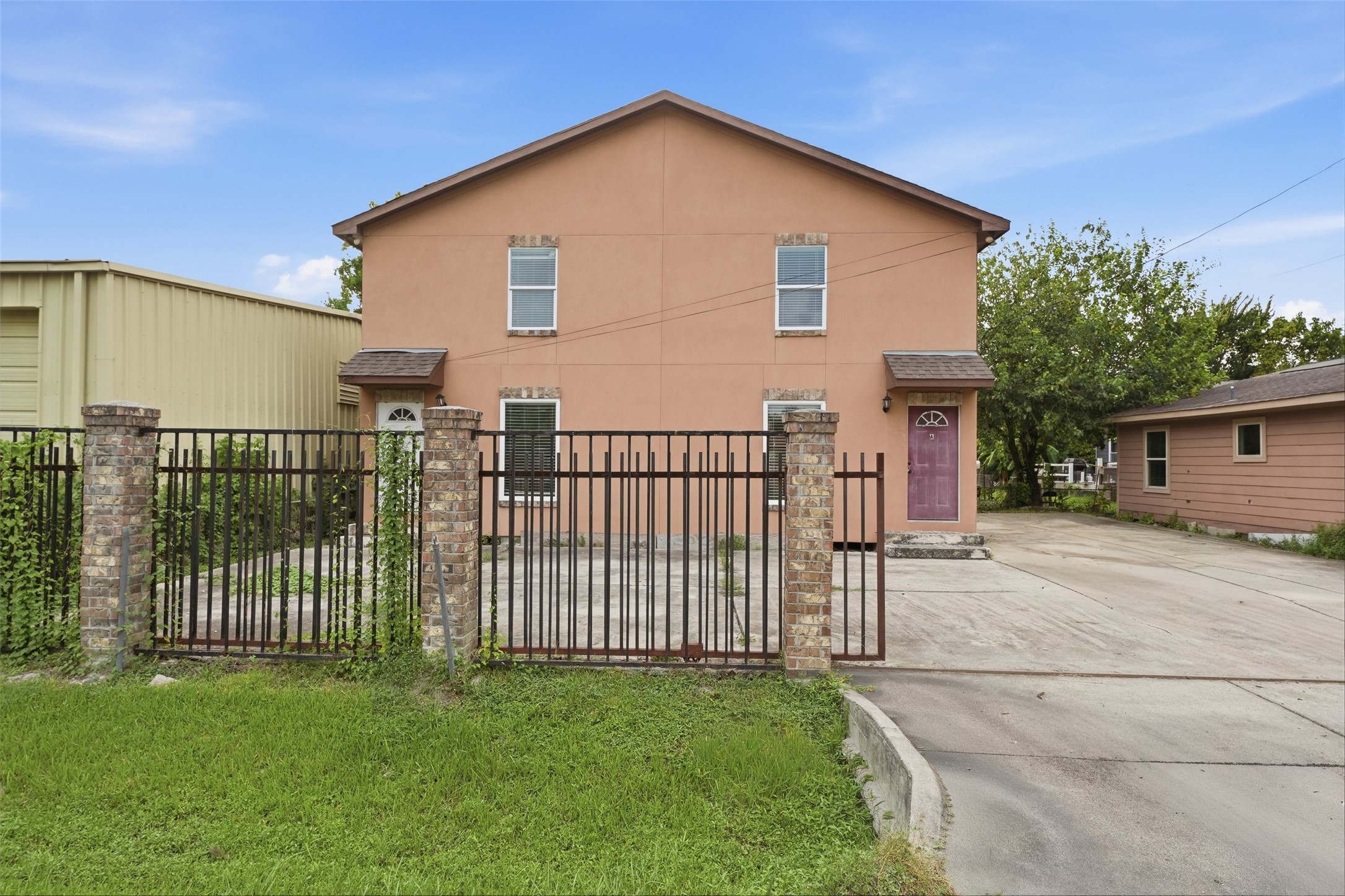 Listing photo 1