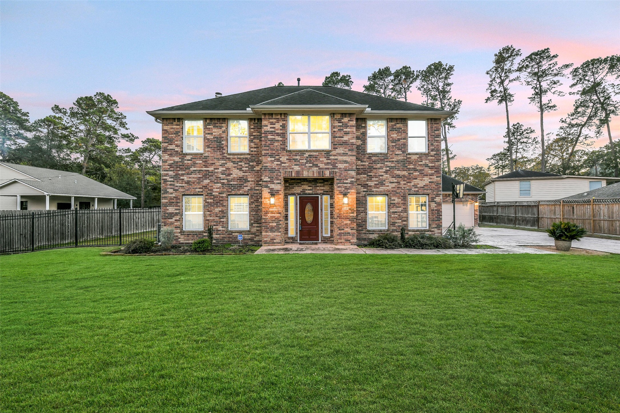 Listing photo 1
