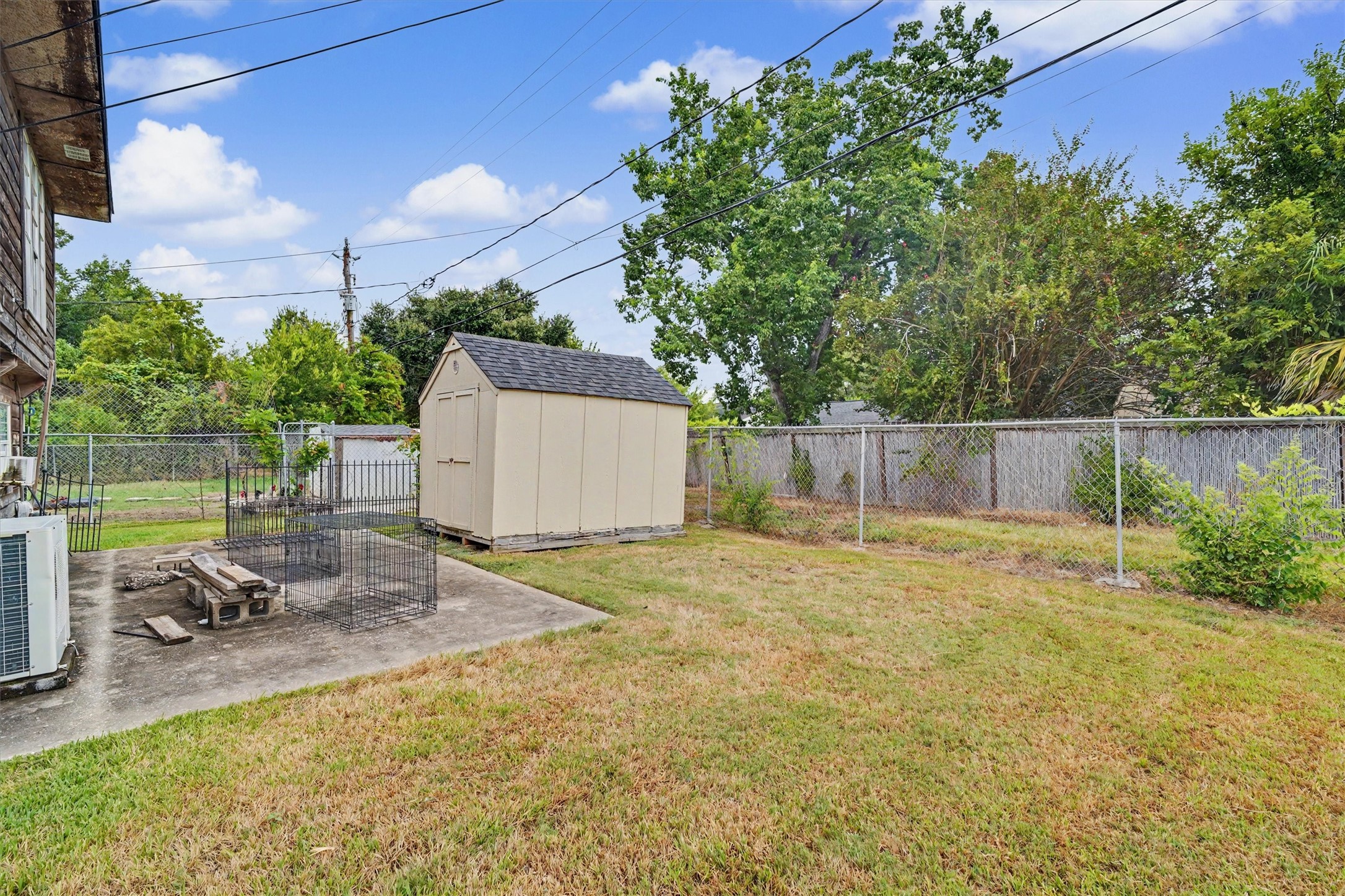 Listing photo 4