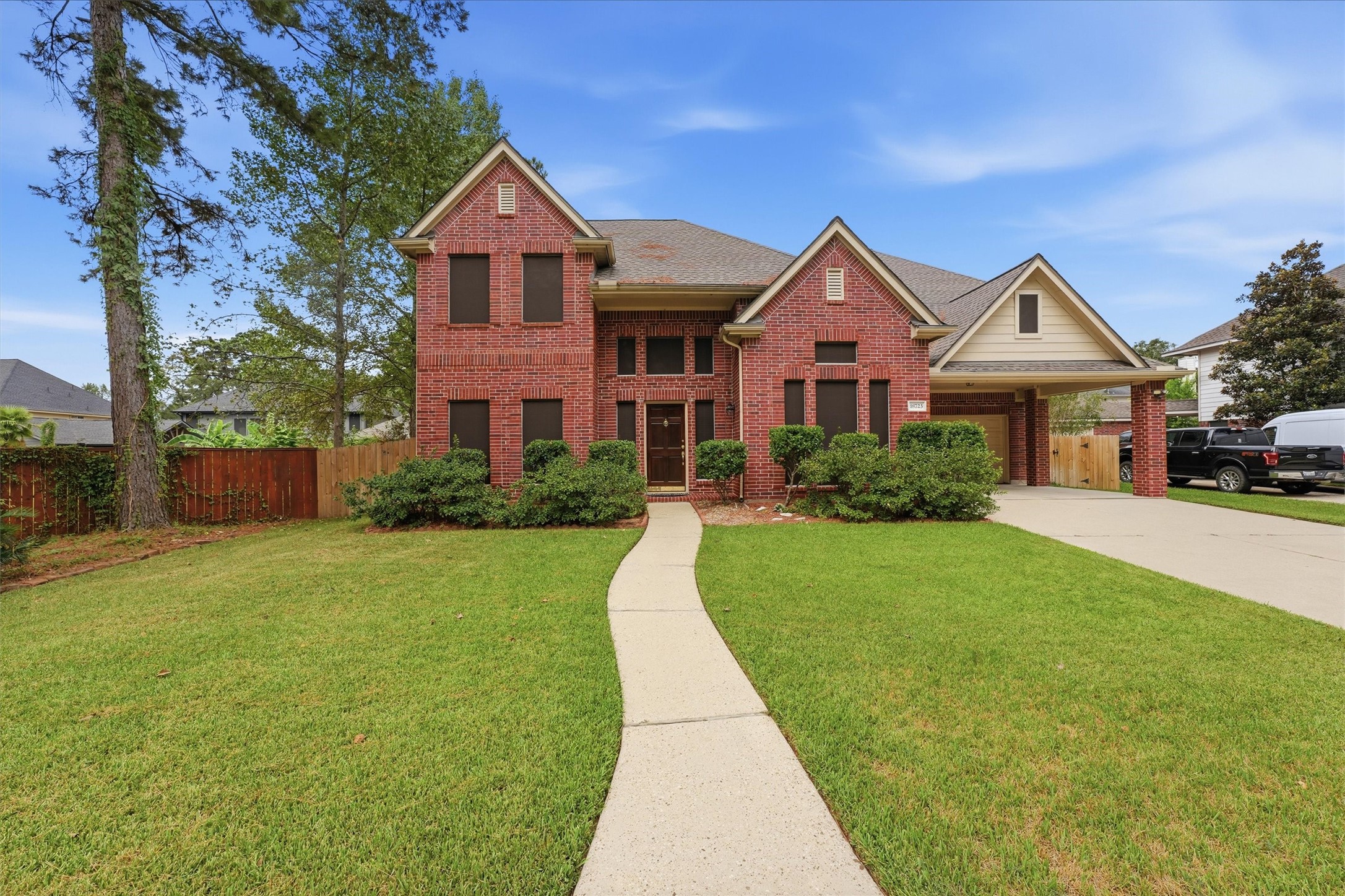 Listing photo 1