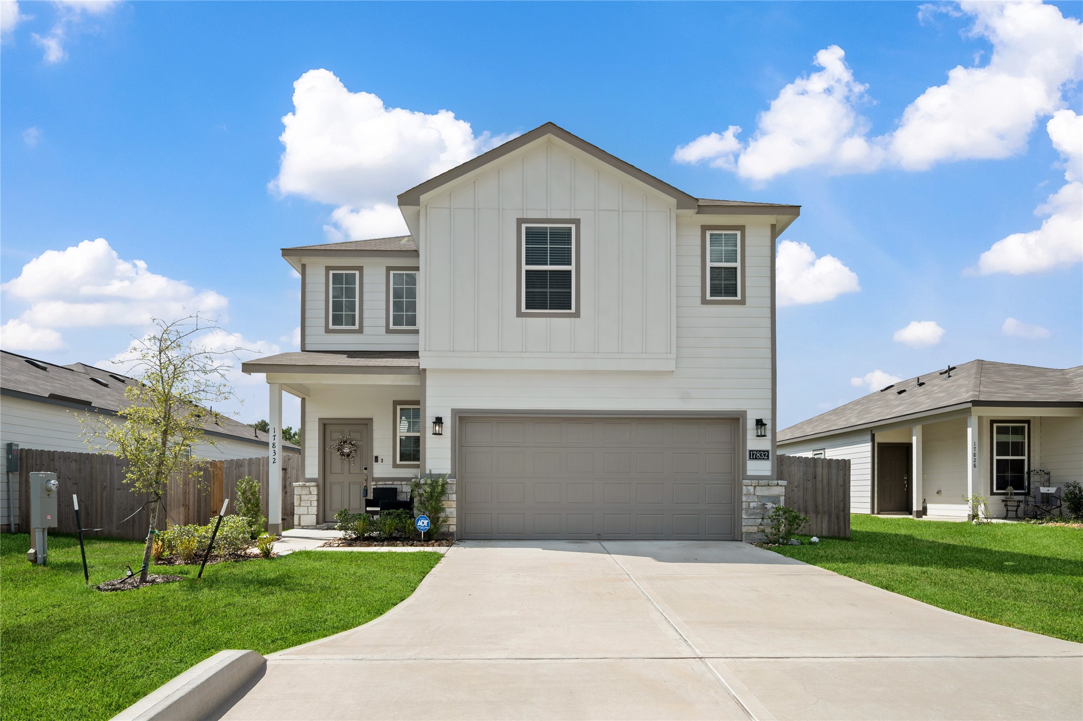 Listing photo 1