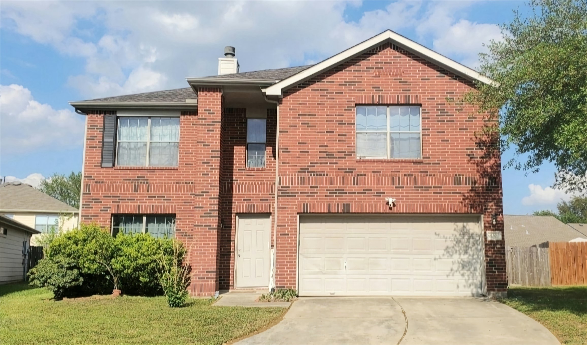 Listing photo 1