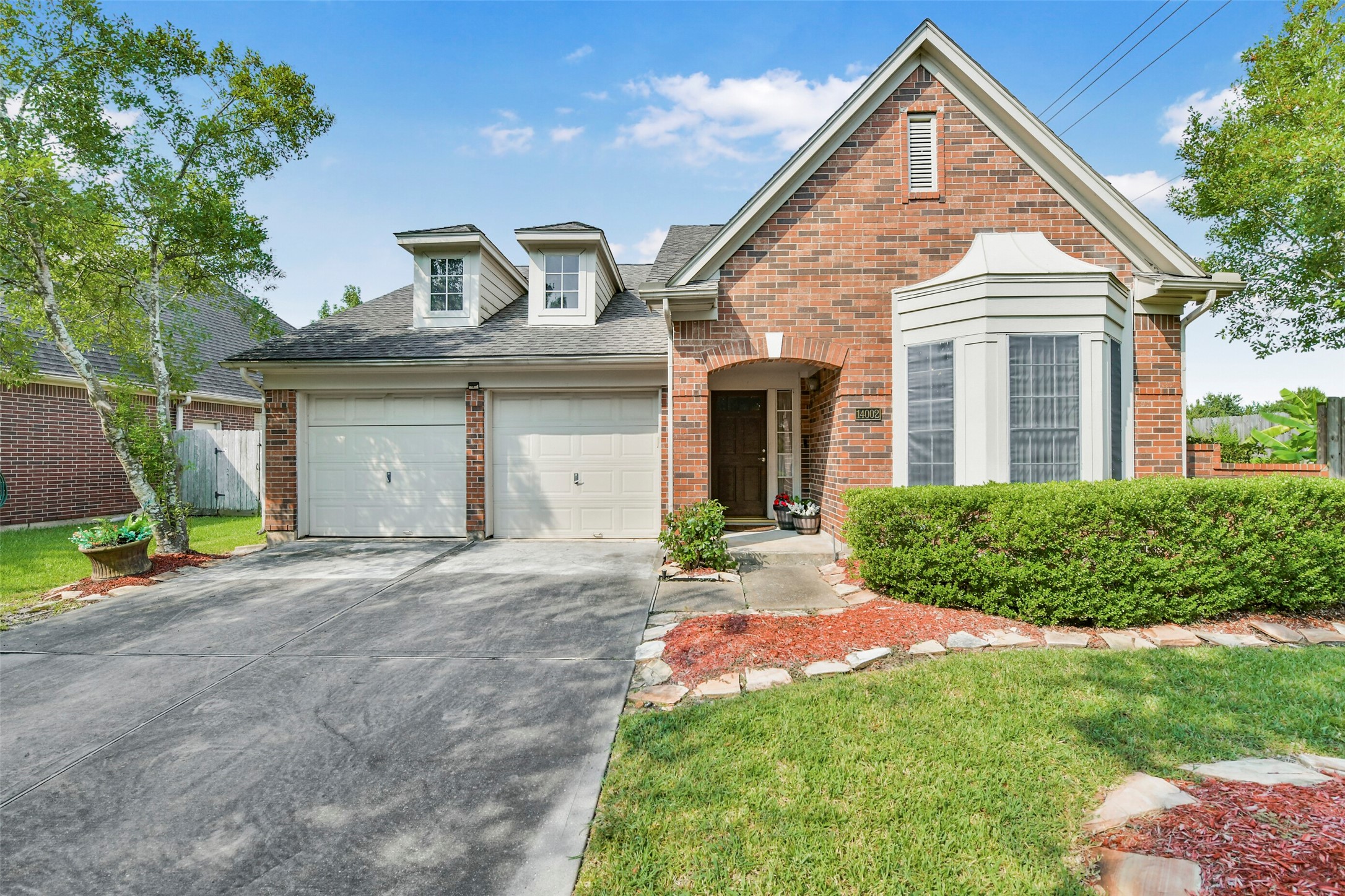 Listing photo 1