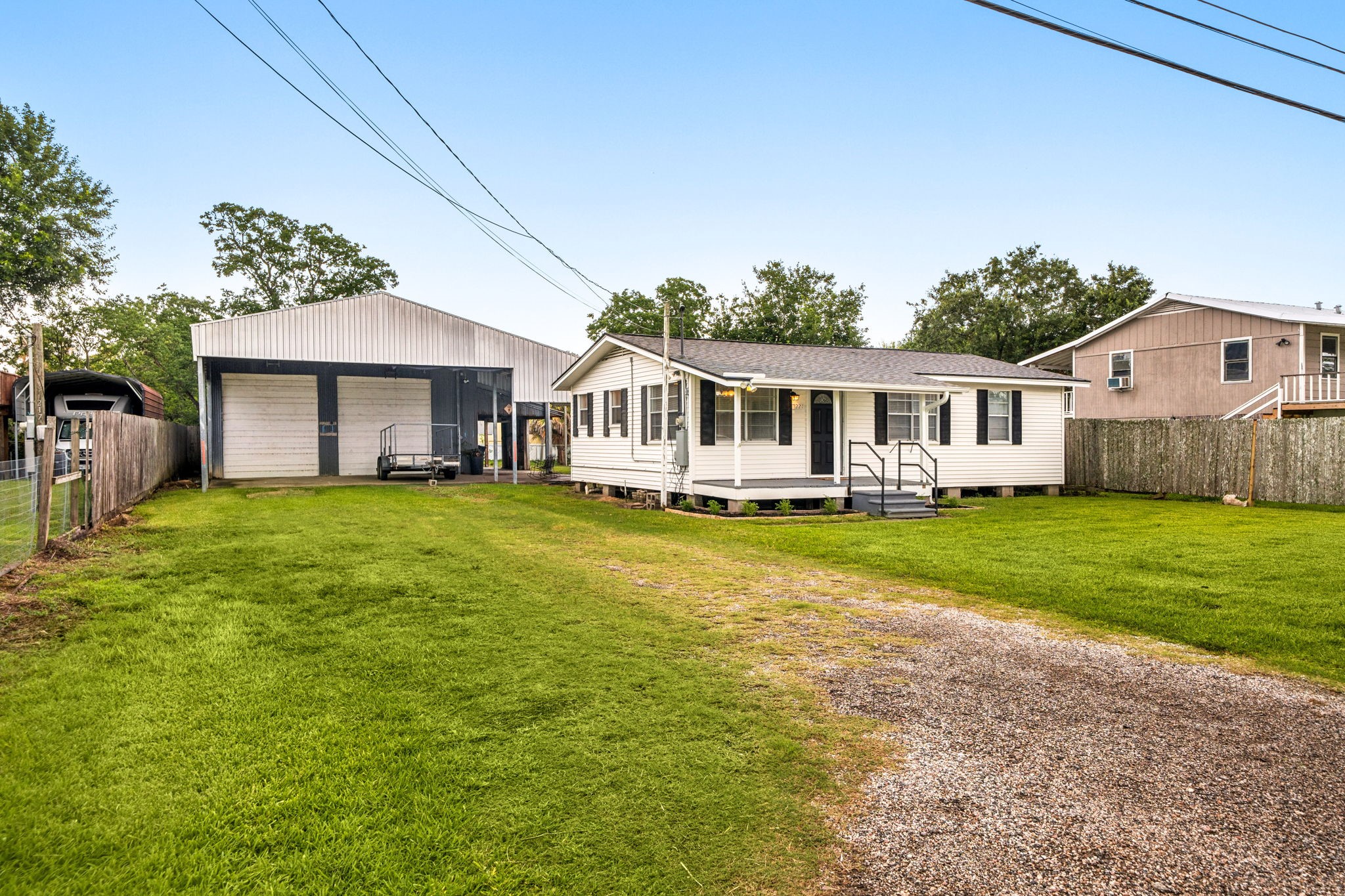 Listing photo 1