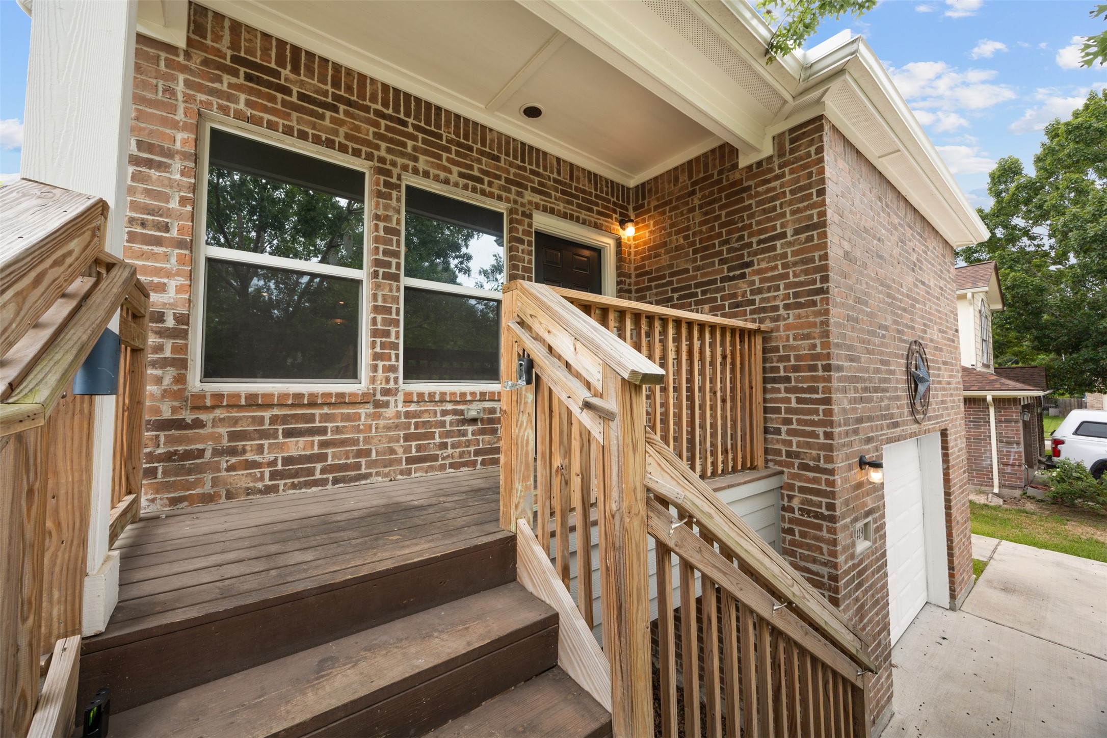 Listing photo 4