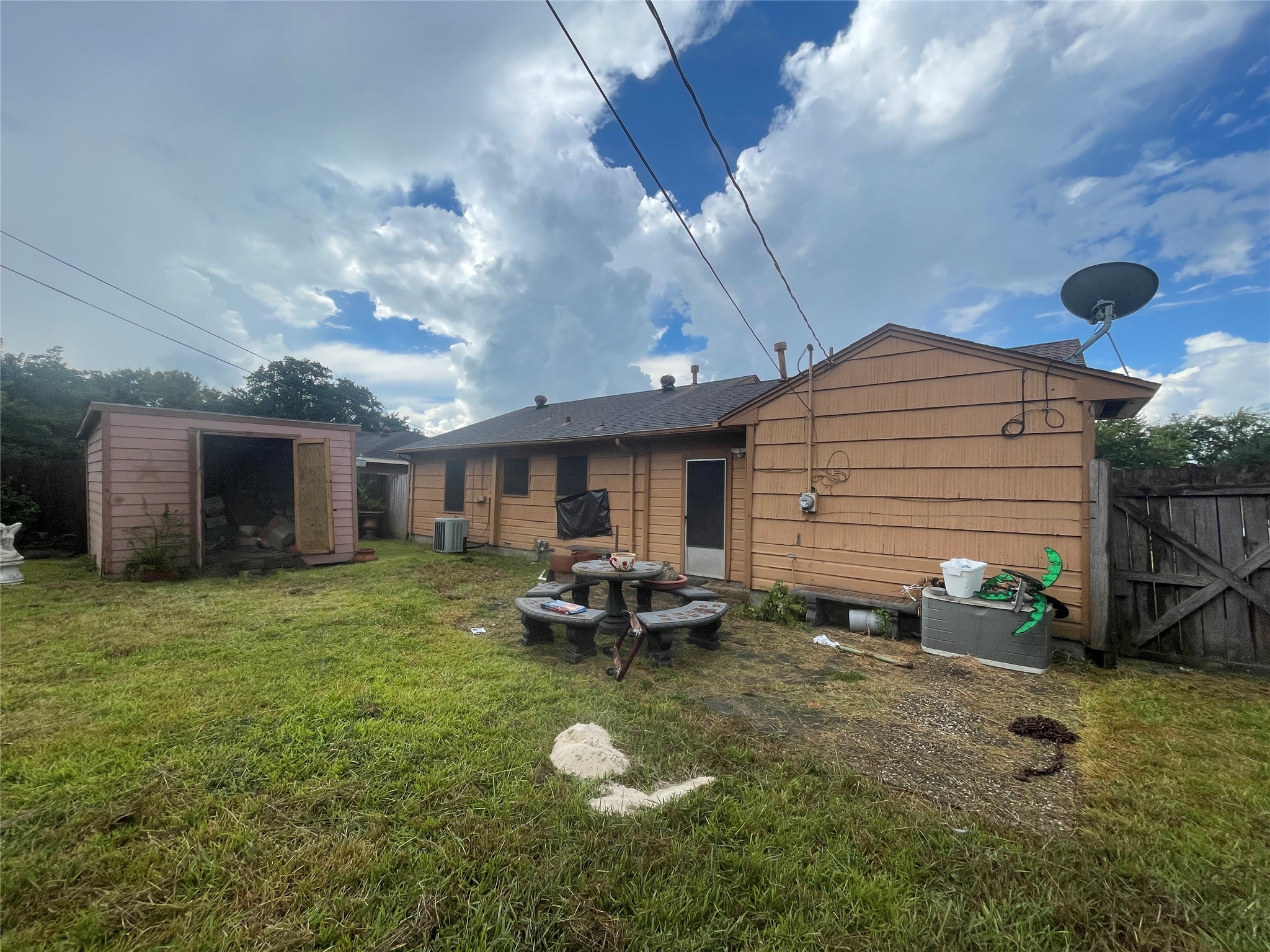 Listing photo 5