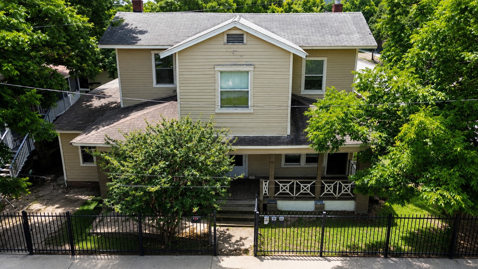 Listing photo 1