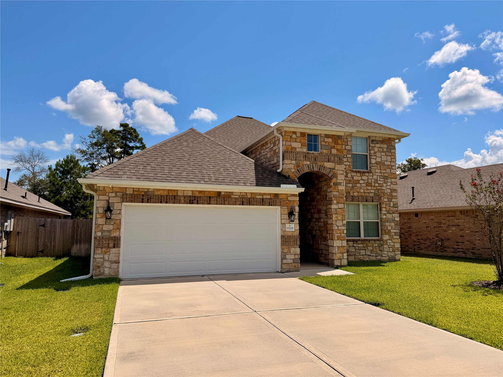 Listing photo 1