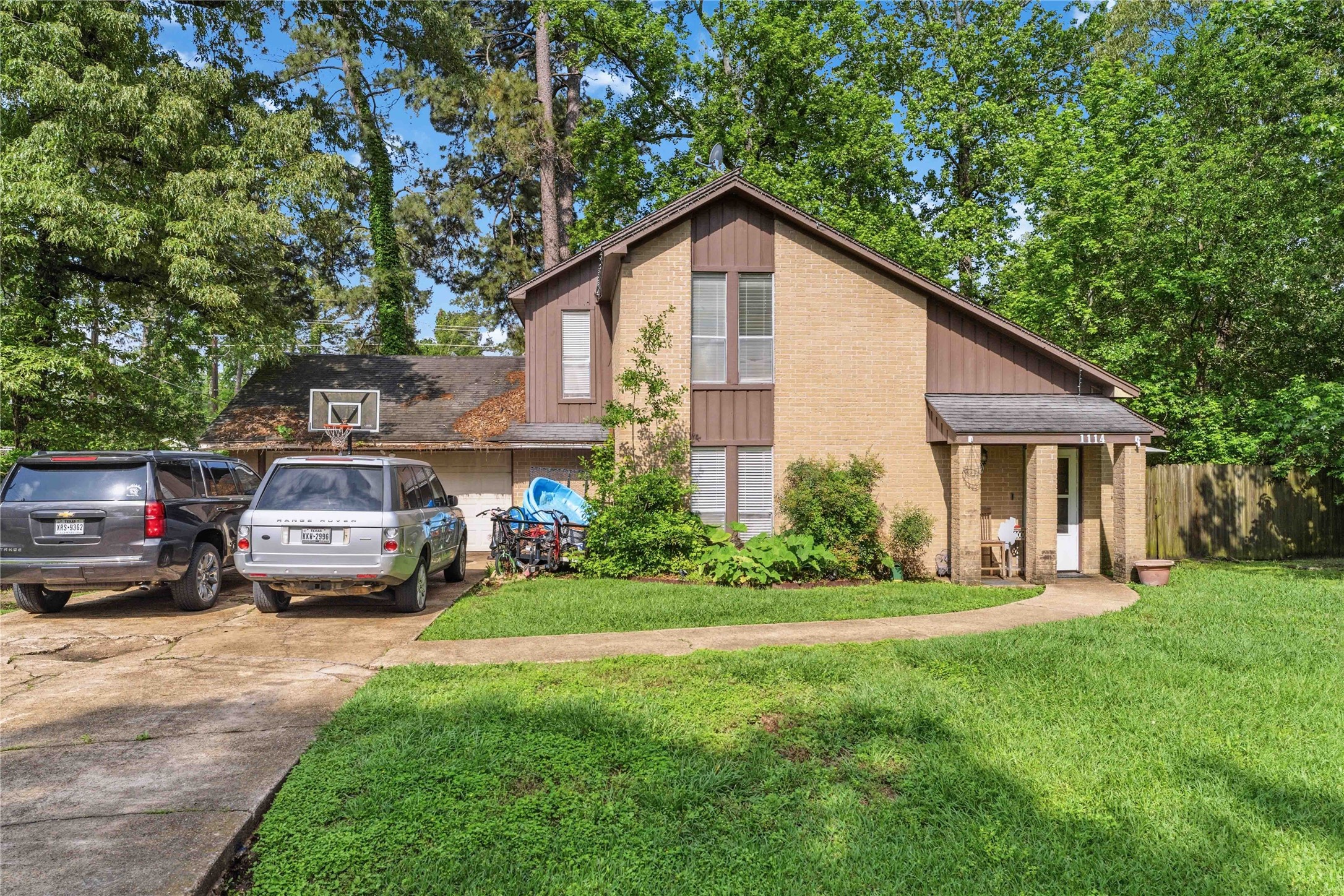 Listing photo 1