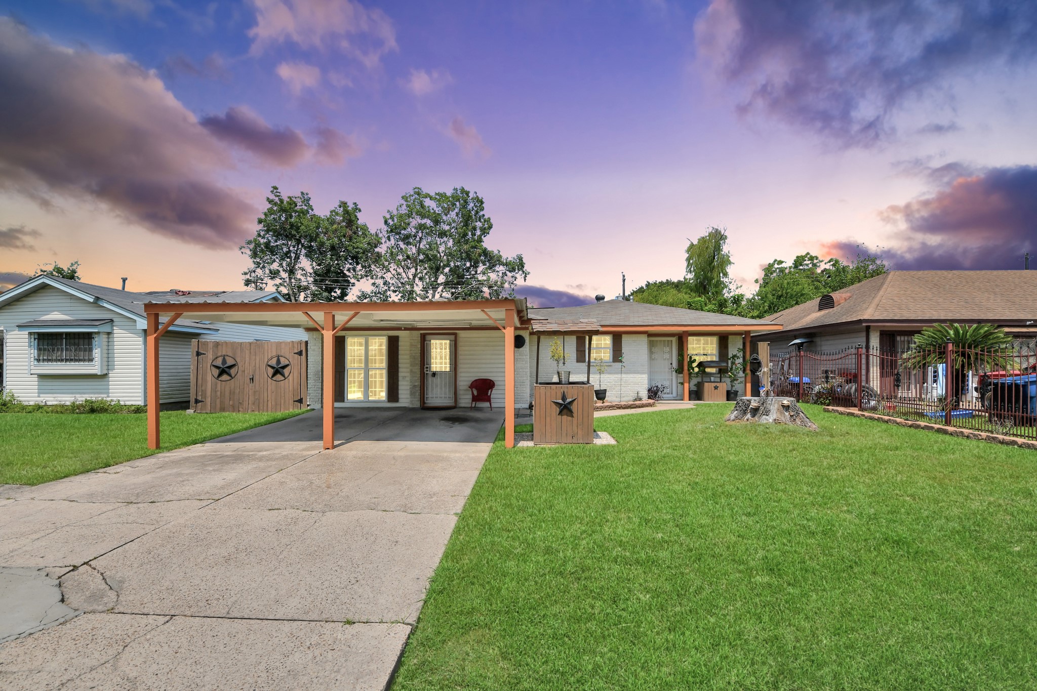 Listing photo 1