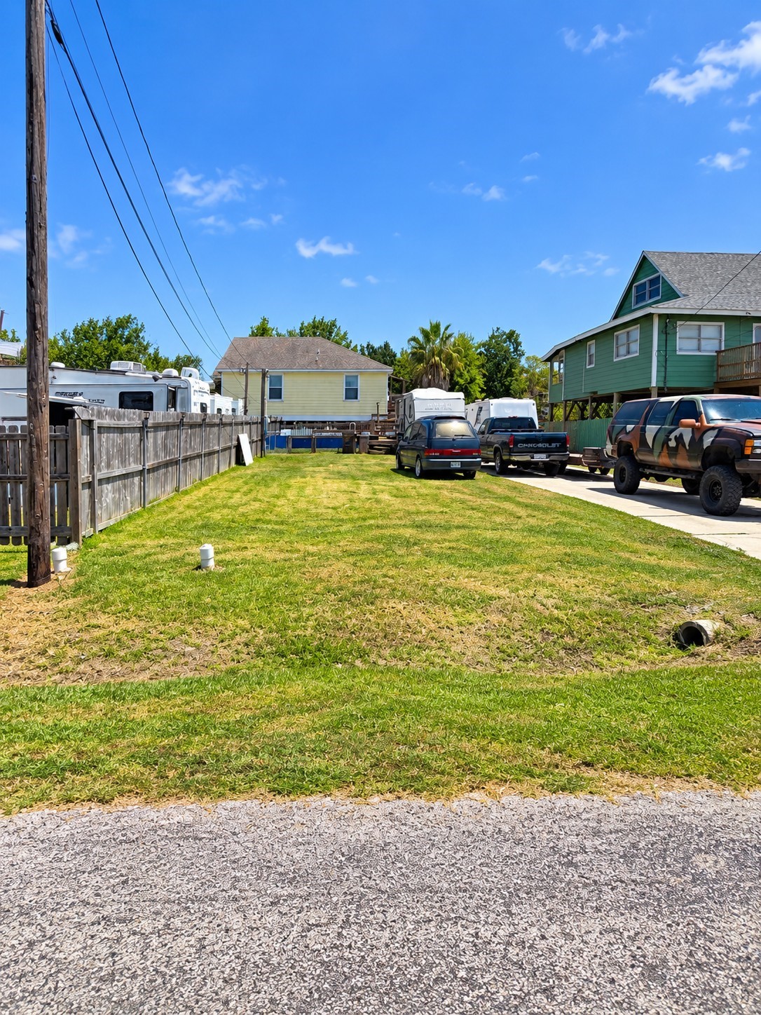 Listing photo 3