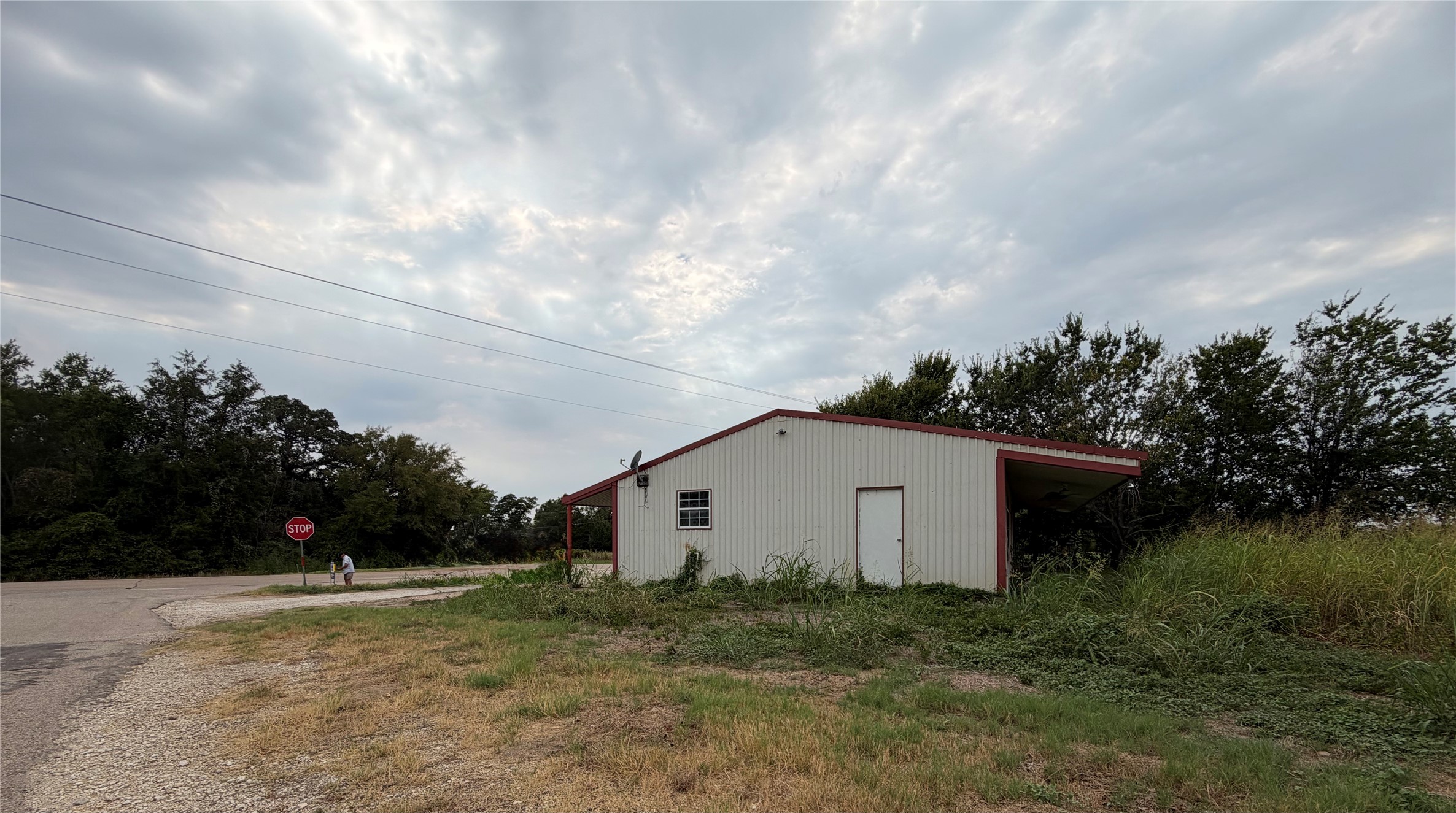 Listing photo 1