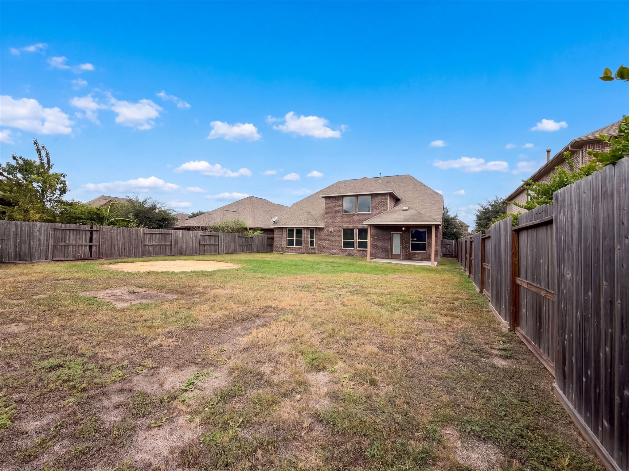 Listing photo 1
