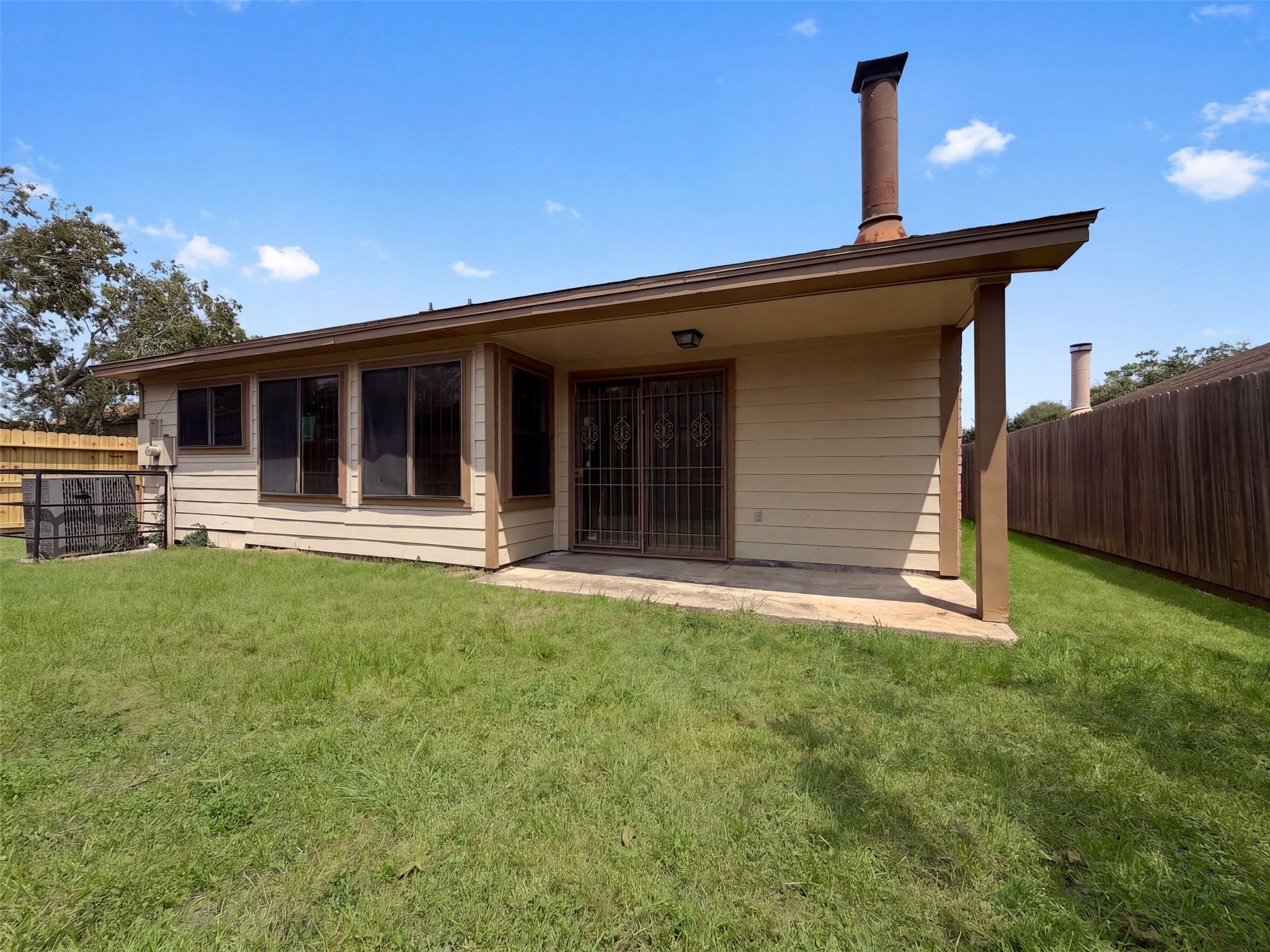 Listing photo 5