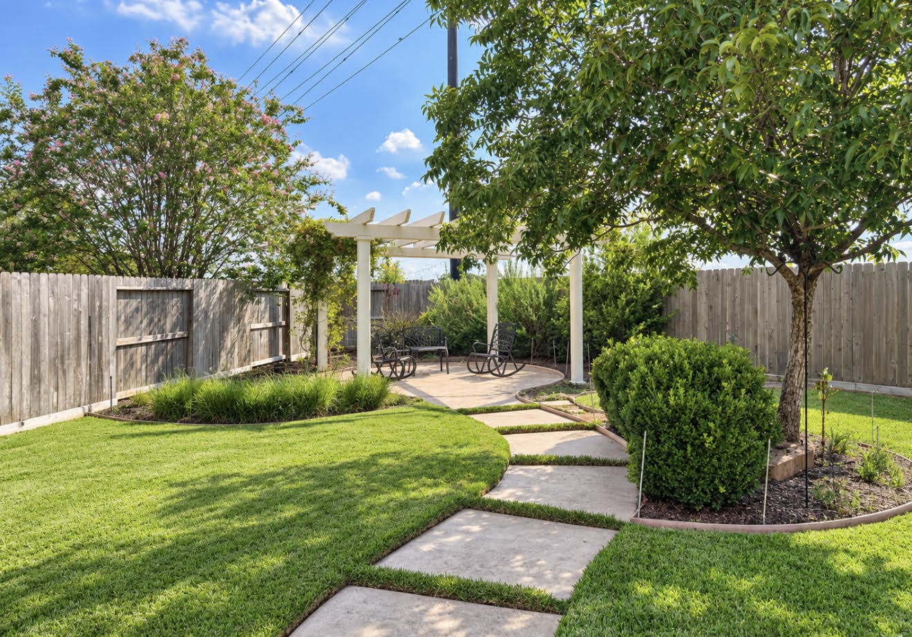 Listing photo 4