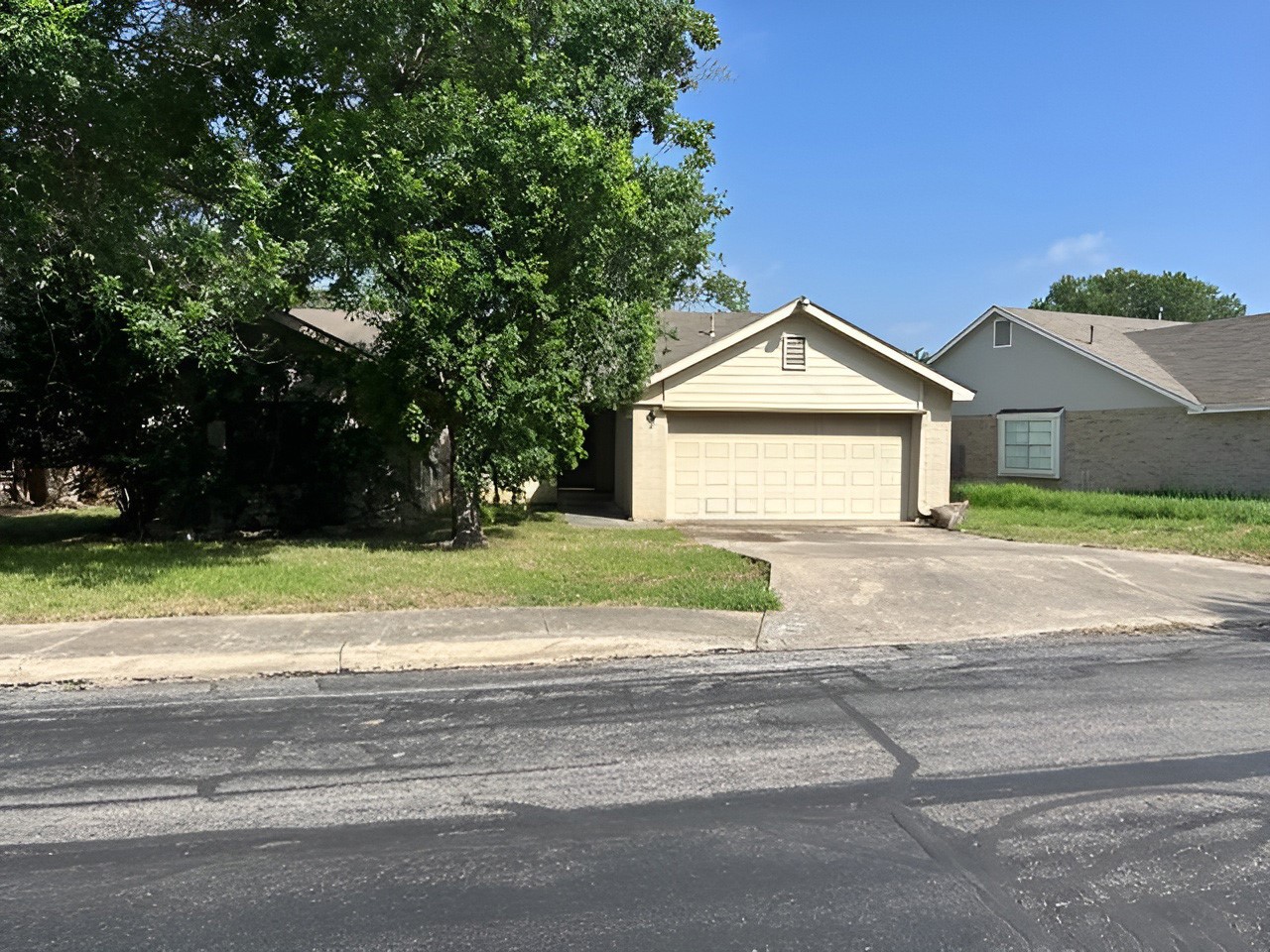 Listing photo 1