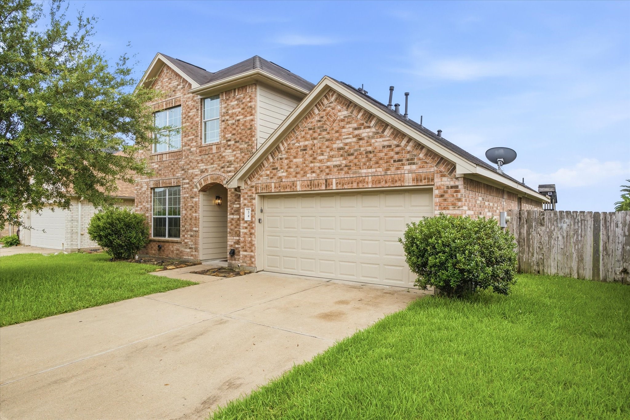 Listing photo 1