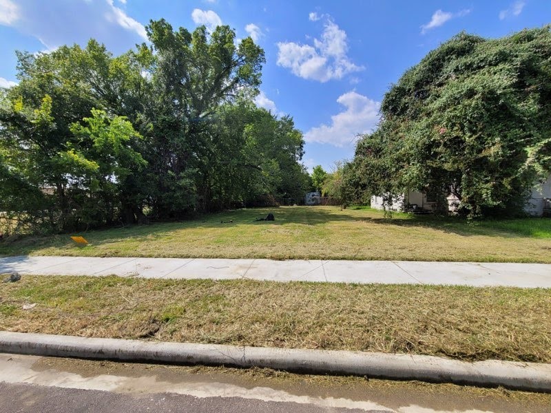 Listing photo 5