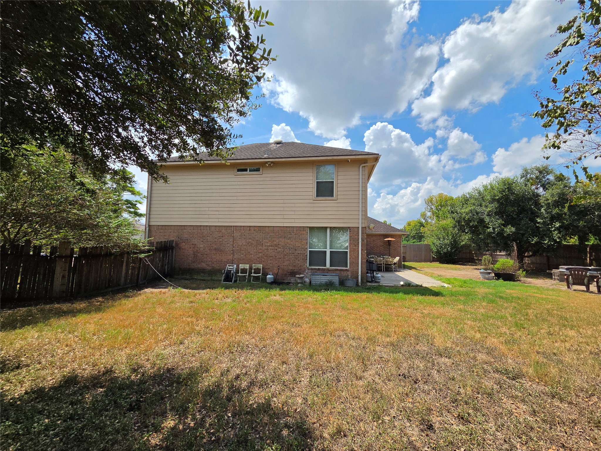 Listing photo 5