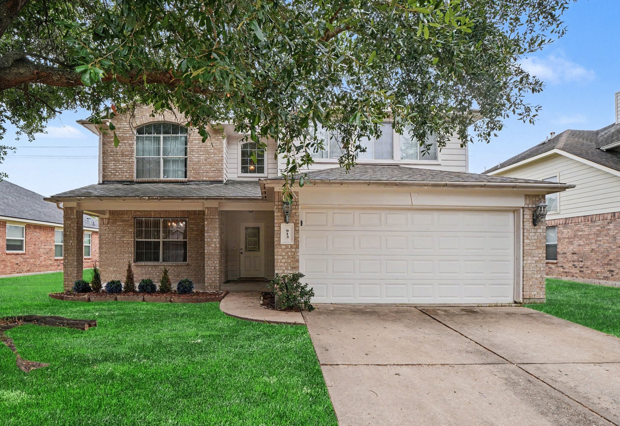 Listing photo 1
