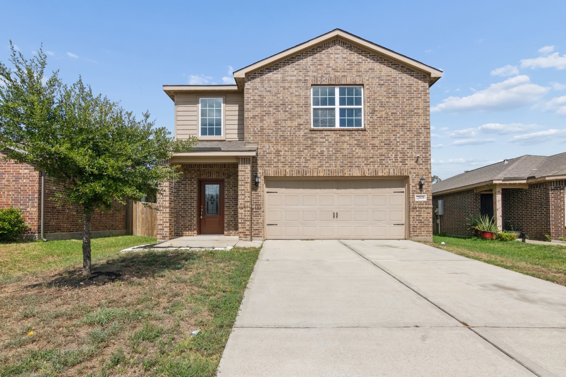 Listing photo 1