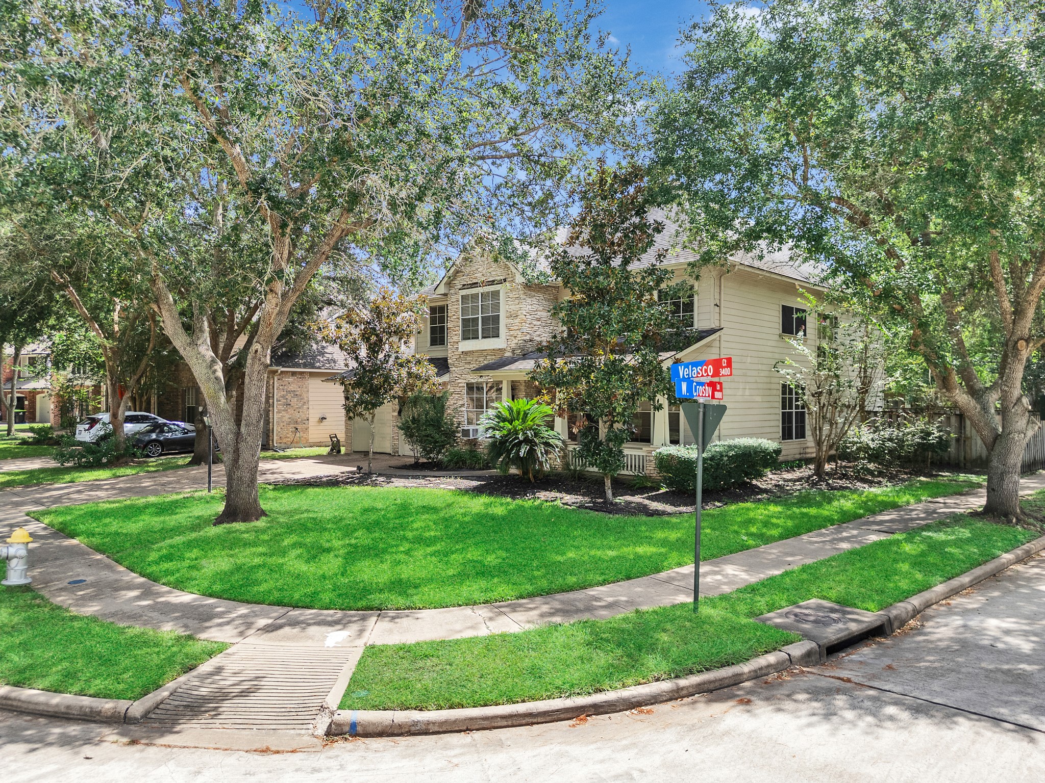 Listing photo 3