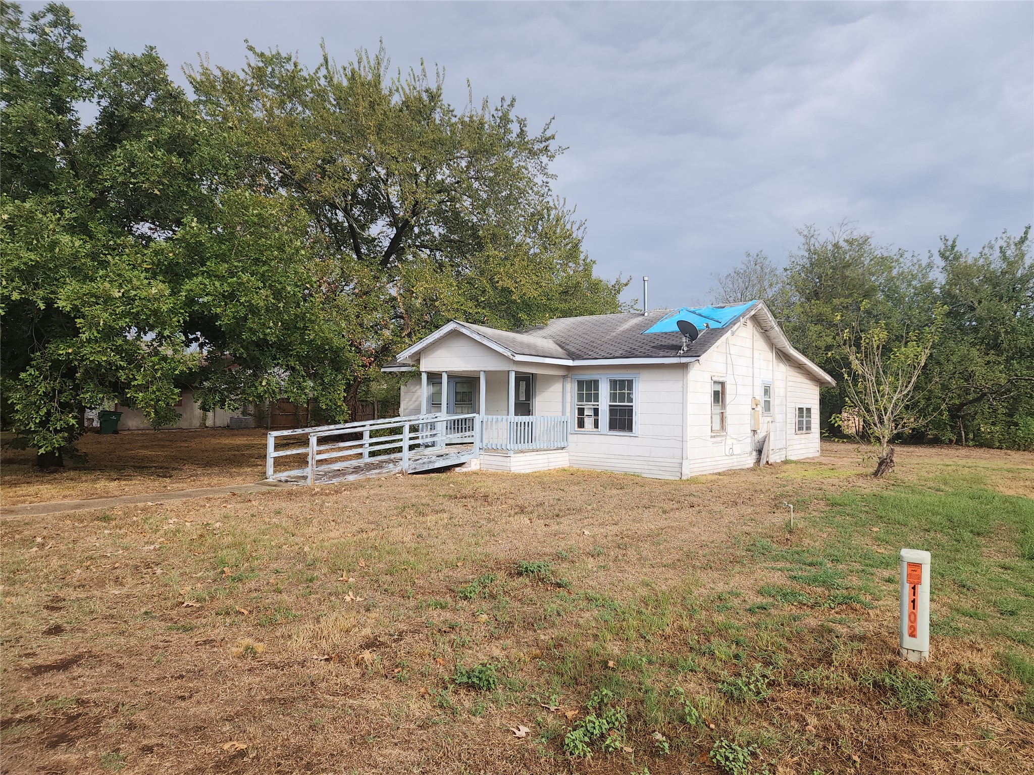 Listing photo 1