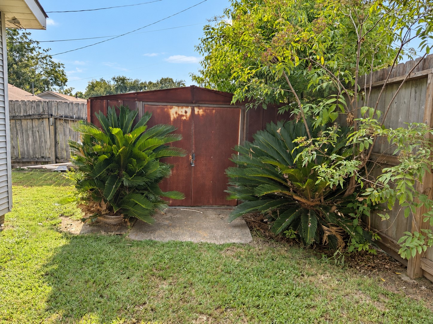 Listing photo 5