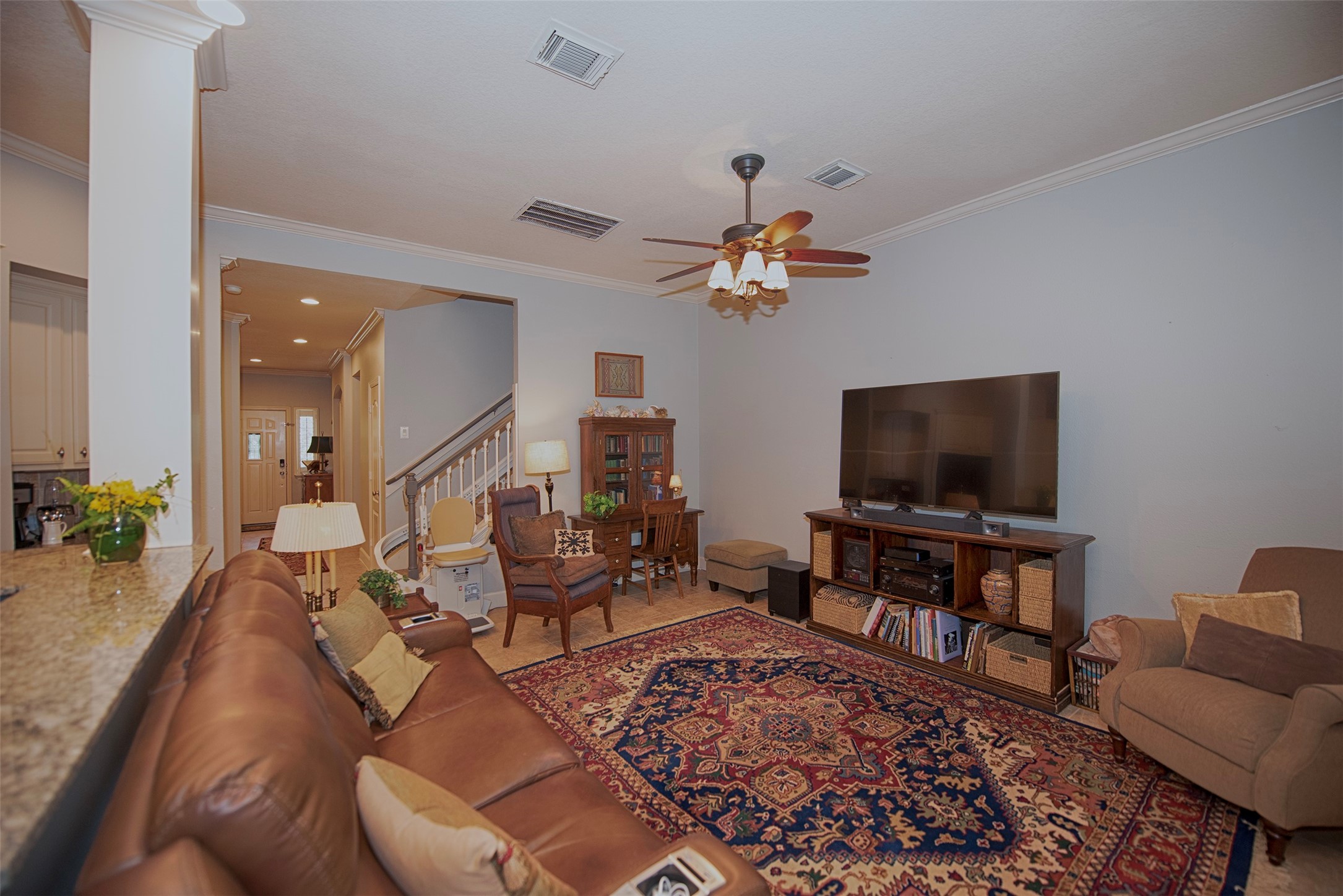 Listing photo 5