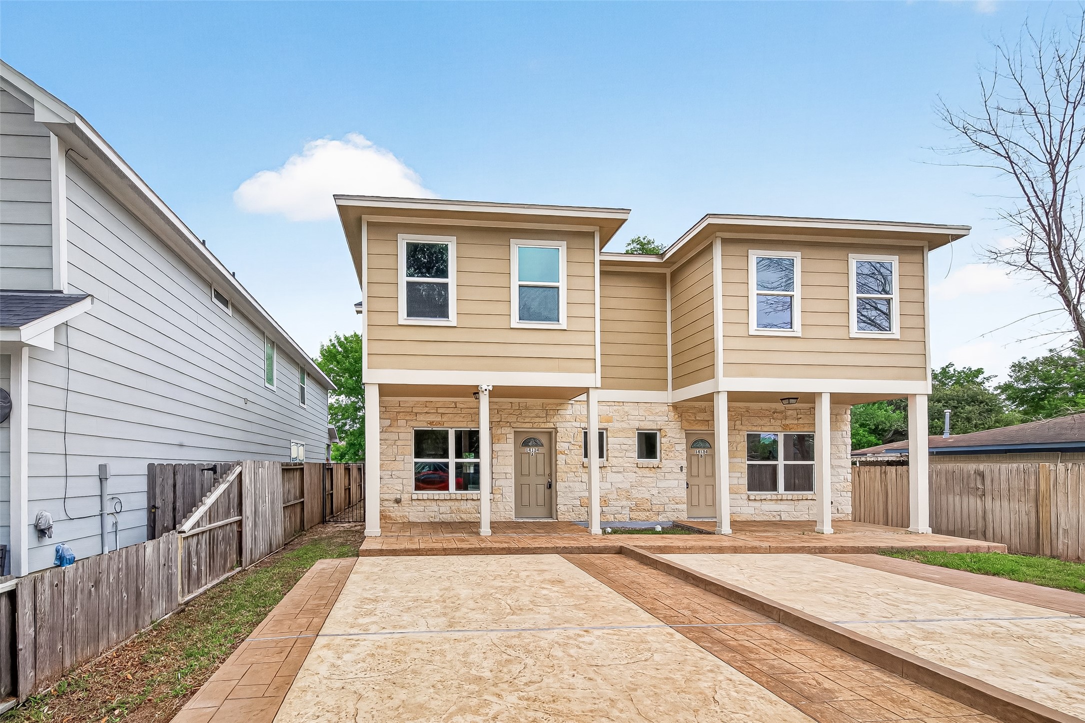 Listing photo 1