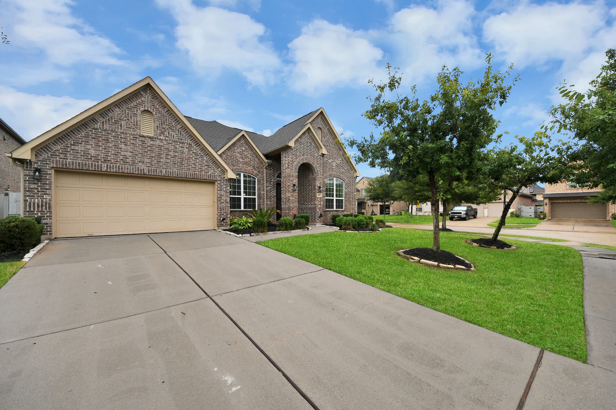 Listing photo 4