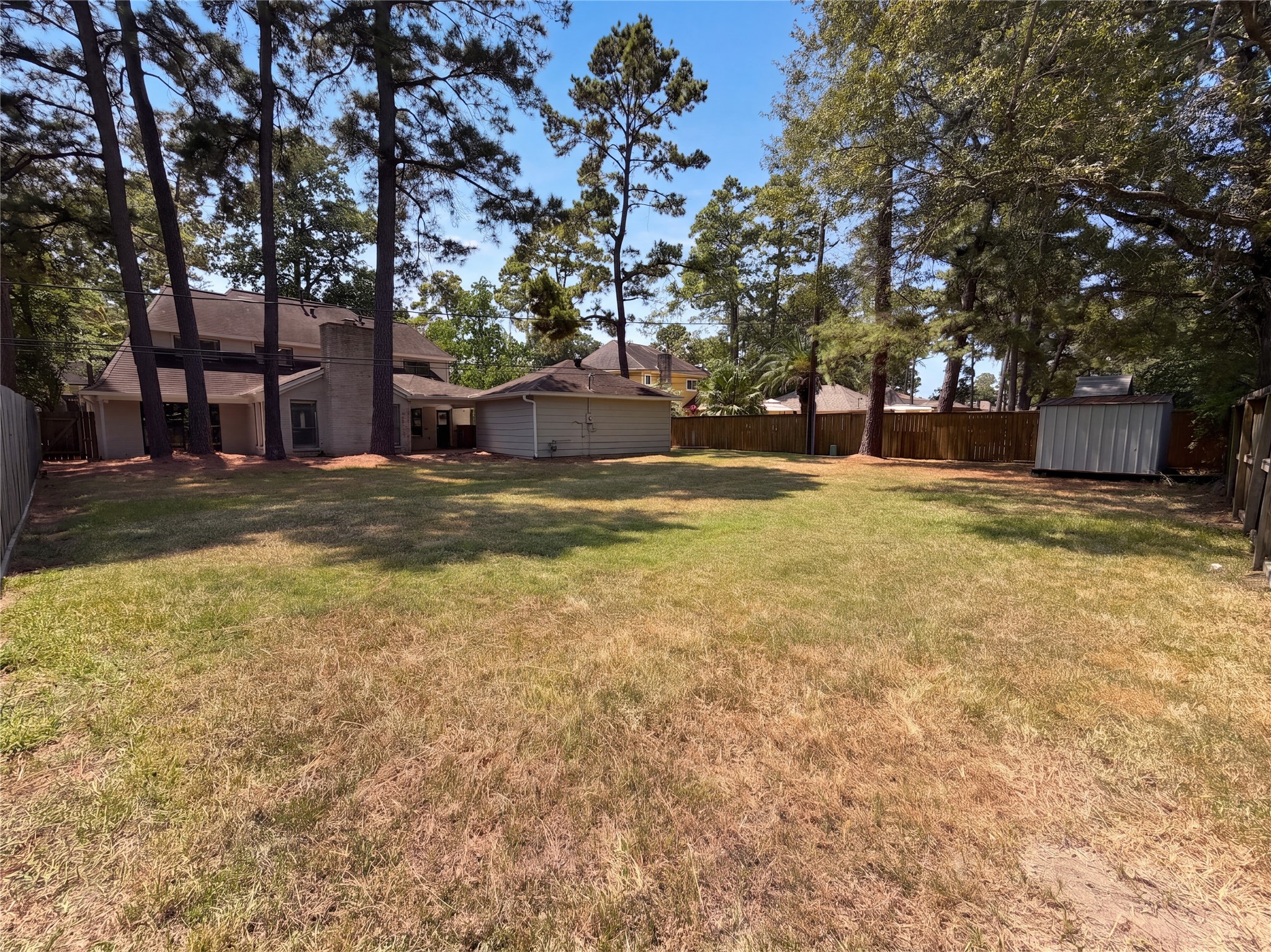 Listing photo 5