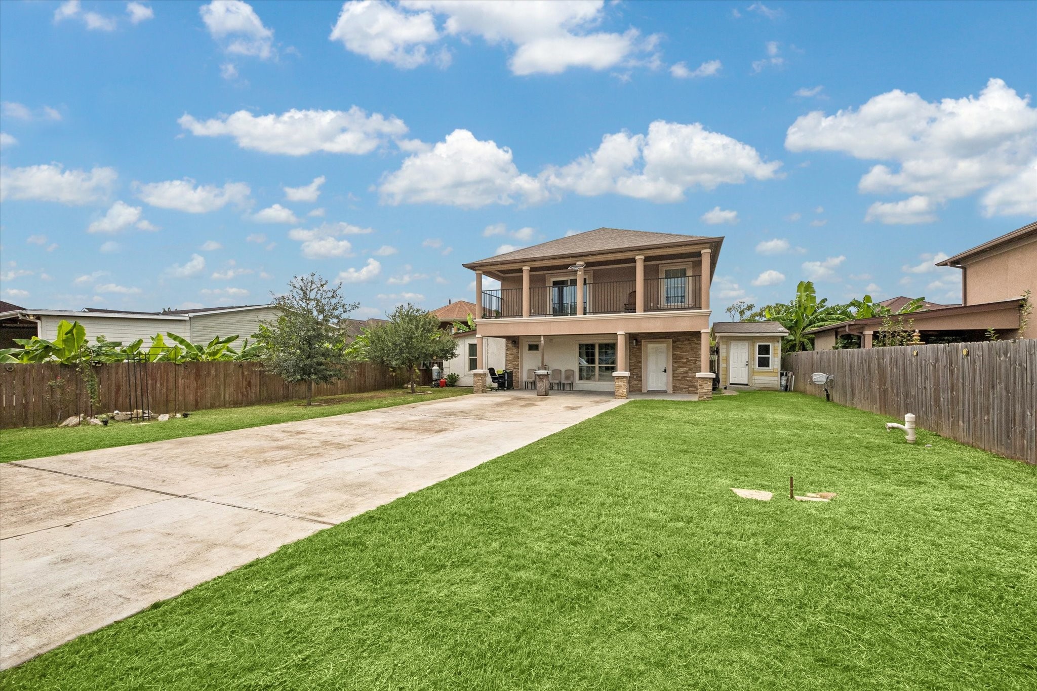 Listing photo 4