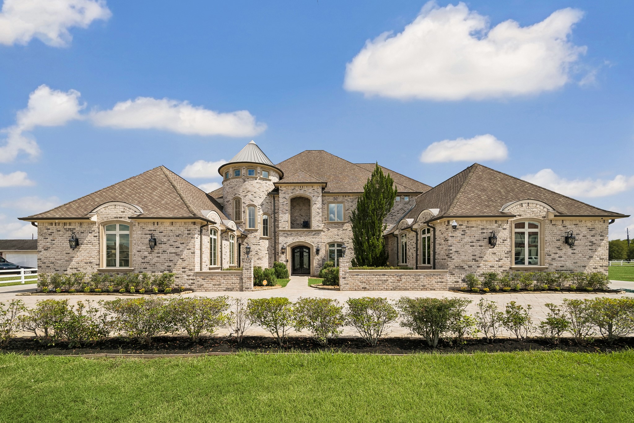 1219 Mulberry Farm Lane