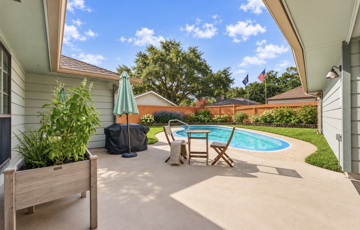 Listing photo 3