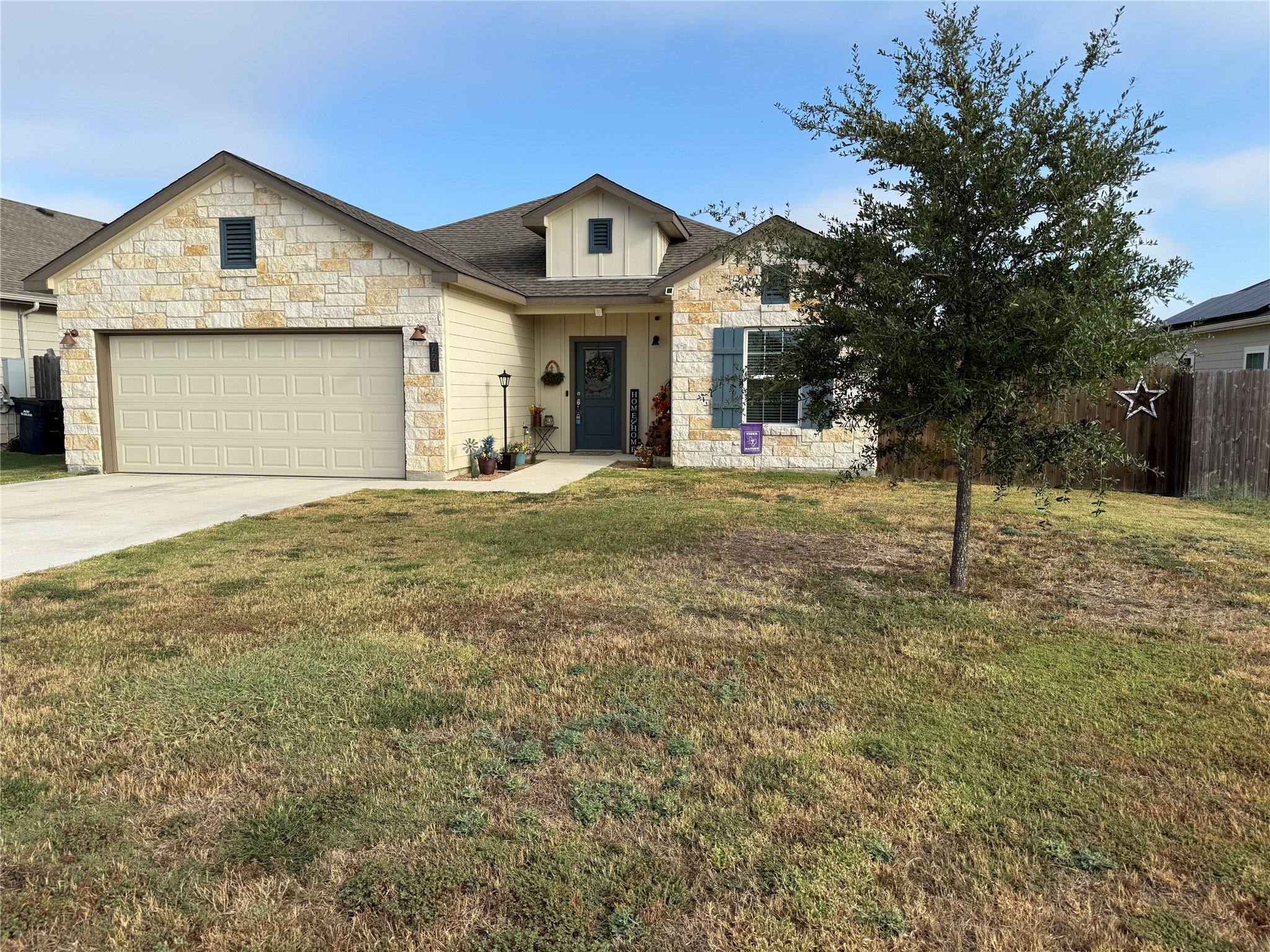 Listing photo 1