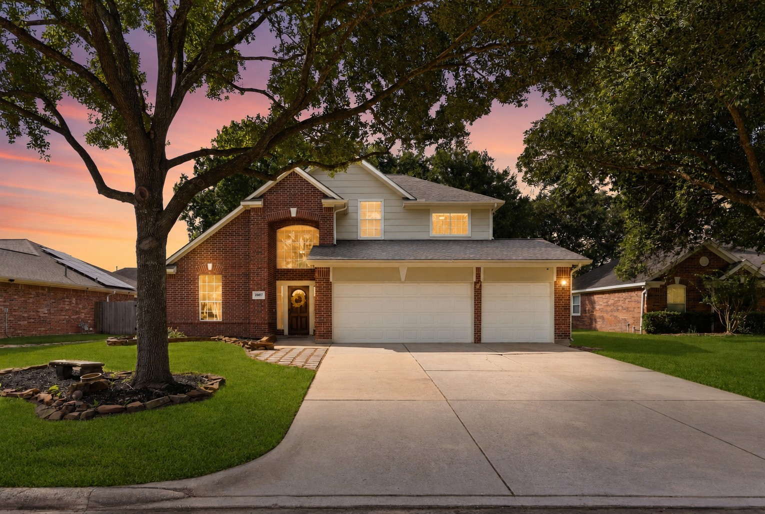 Listing photo 1