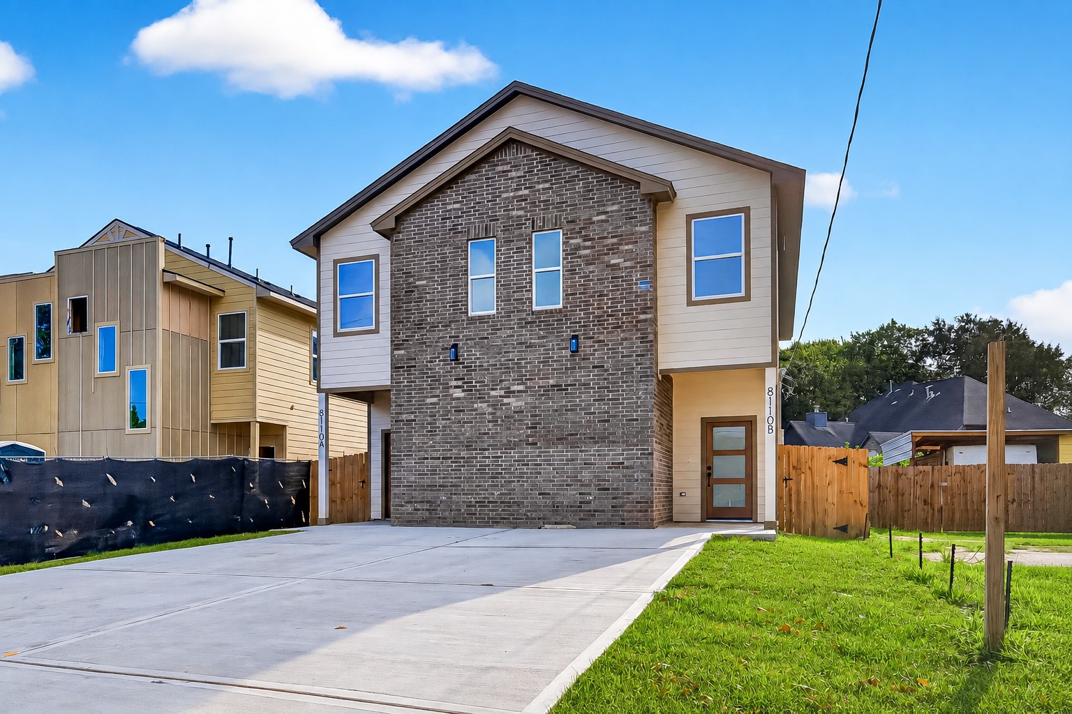 Listing photo 1