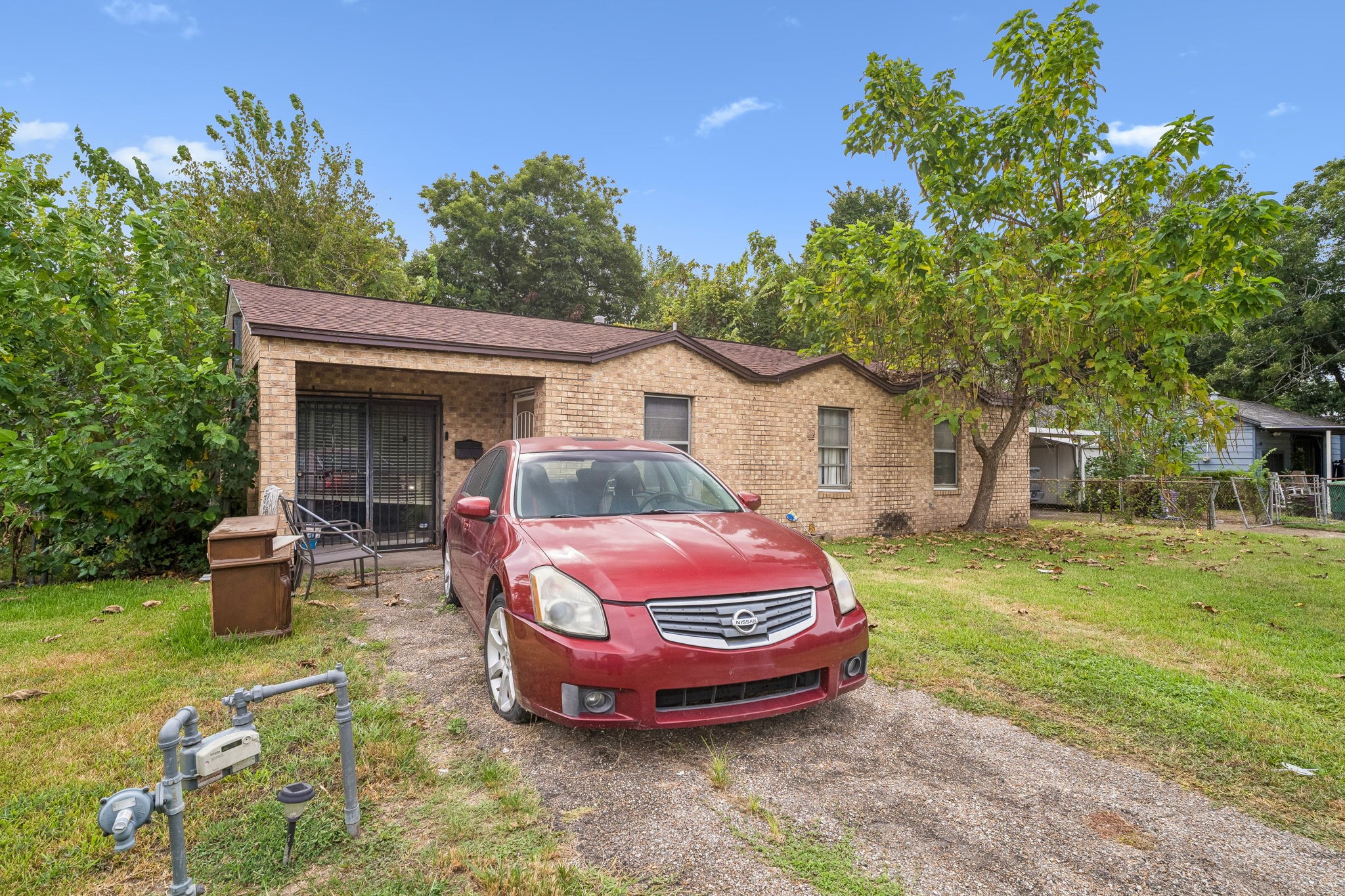 Listing photo 1