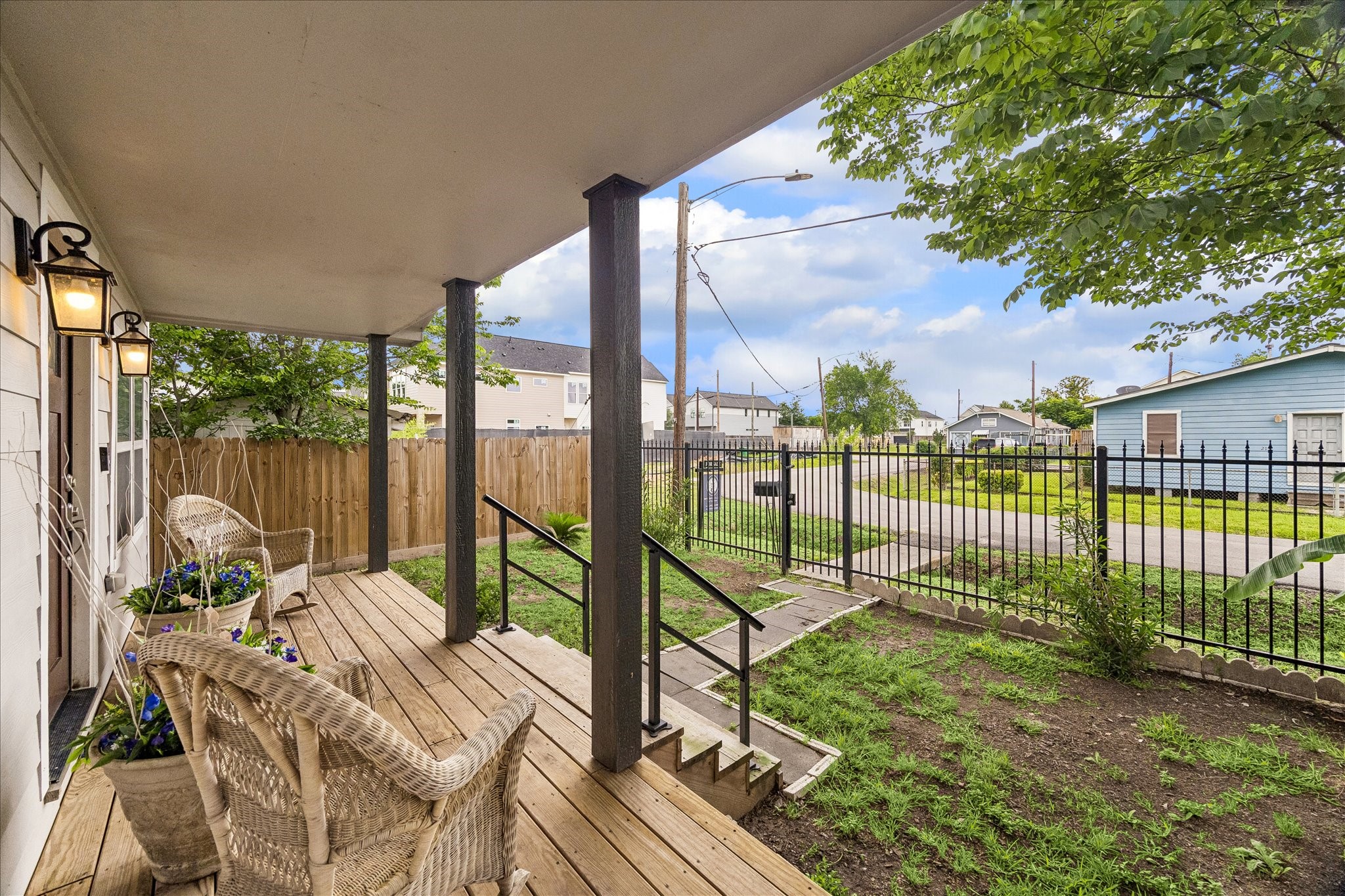 Listing photo 4