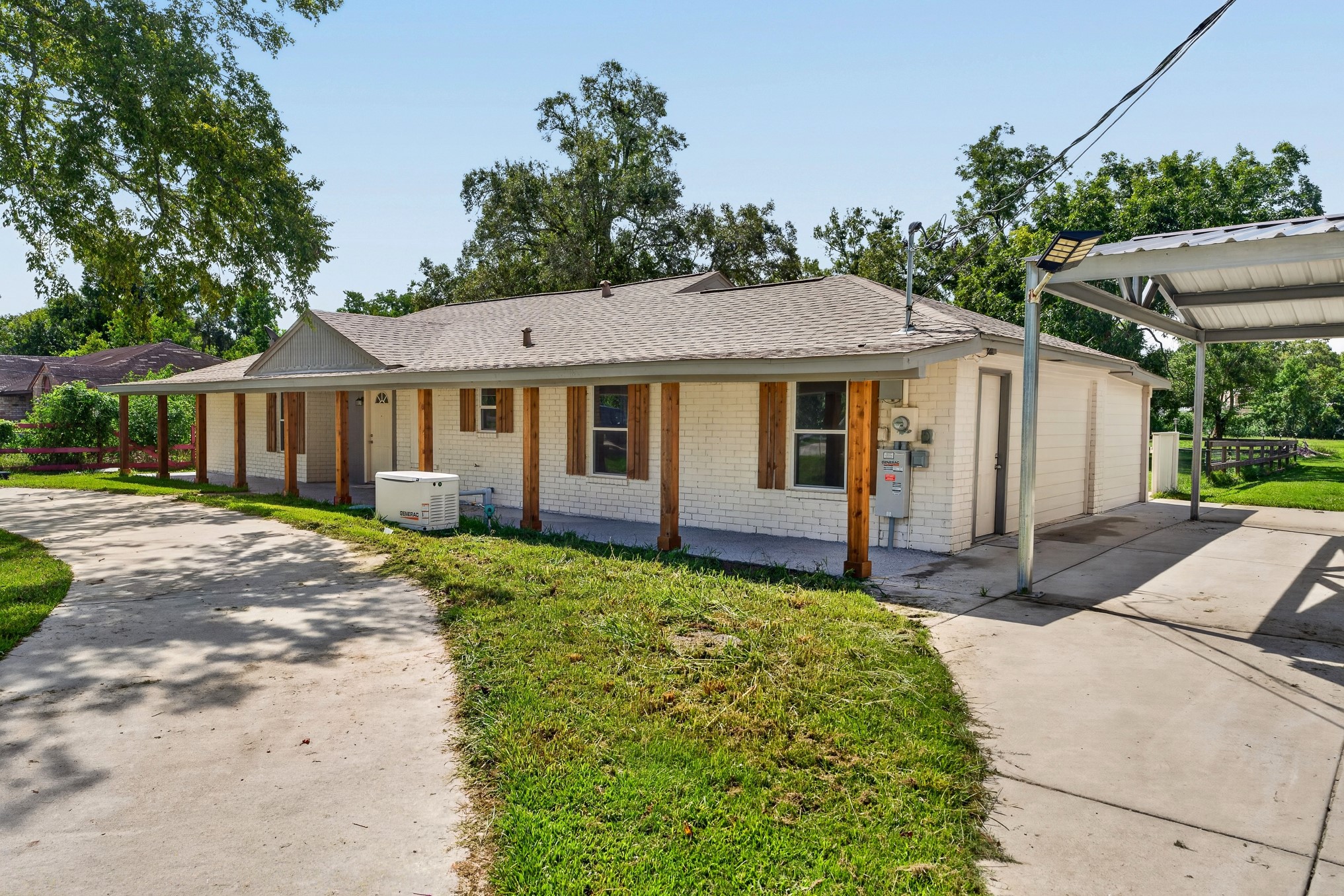 Listing photo 5