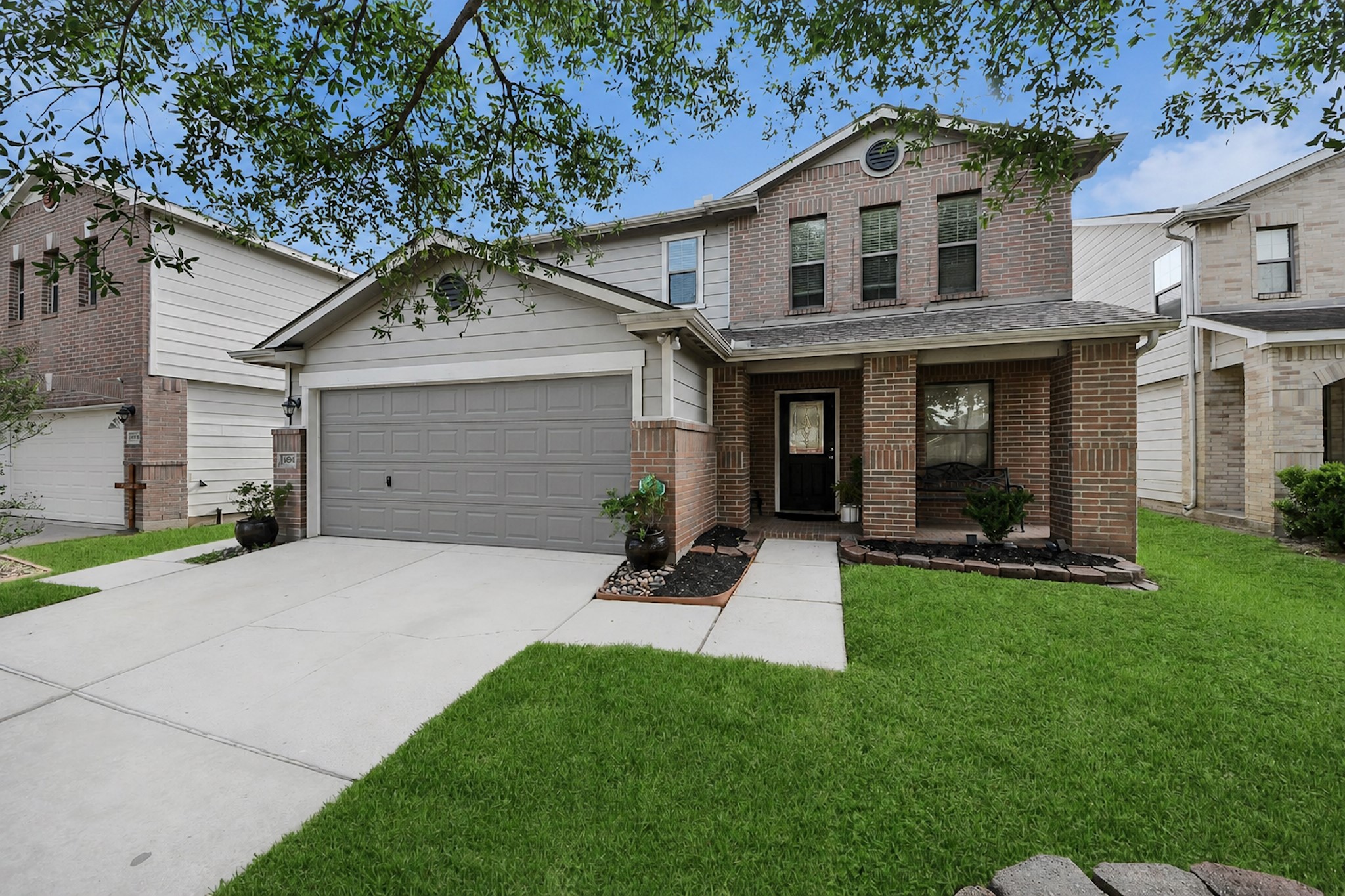 Listing photo 1