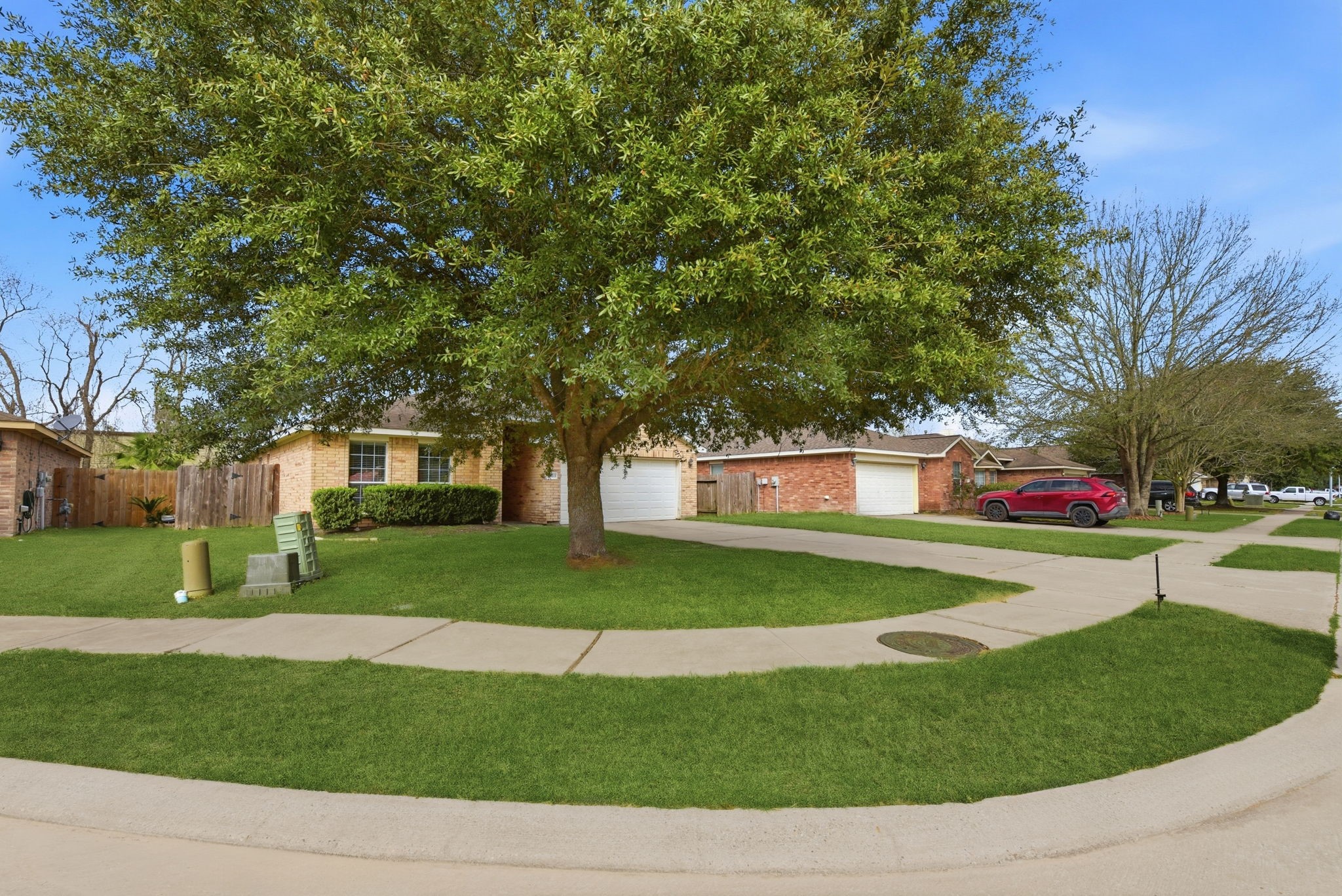 Listing photo 5