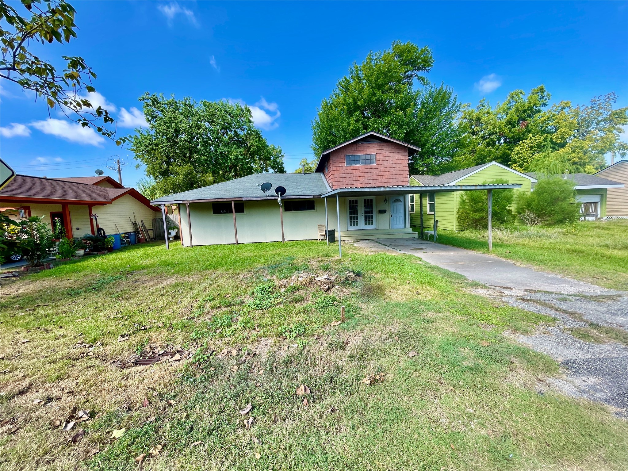 Listing photo 1