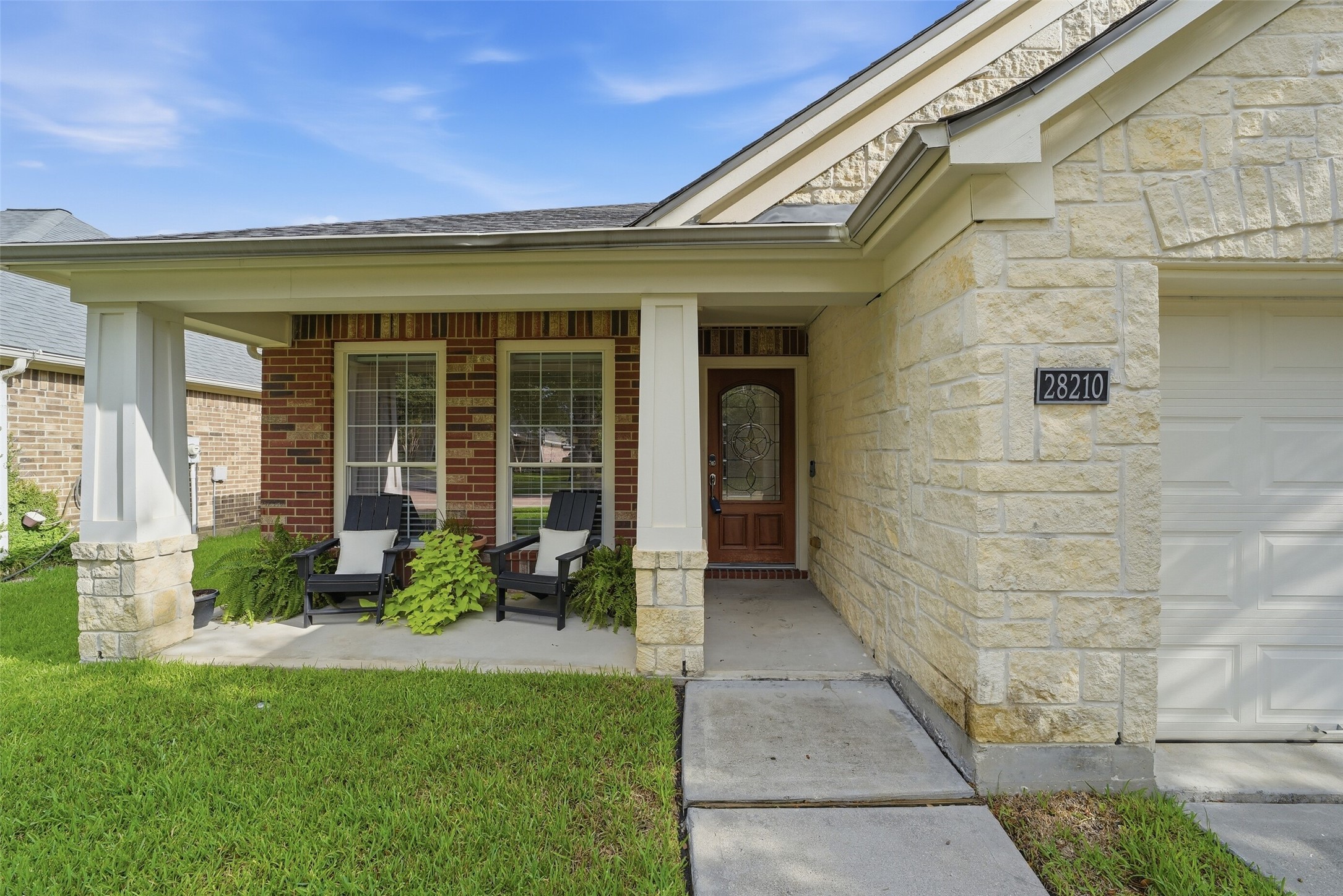Listing photo 4