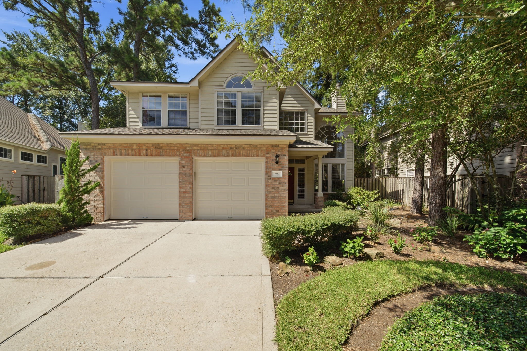 Listing photo 3