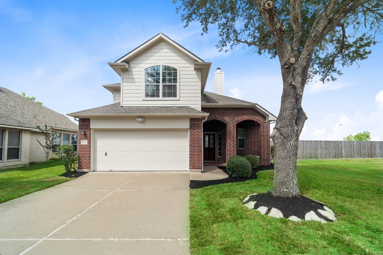Listing photo 1