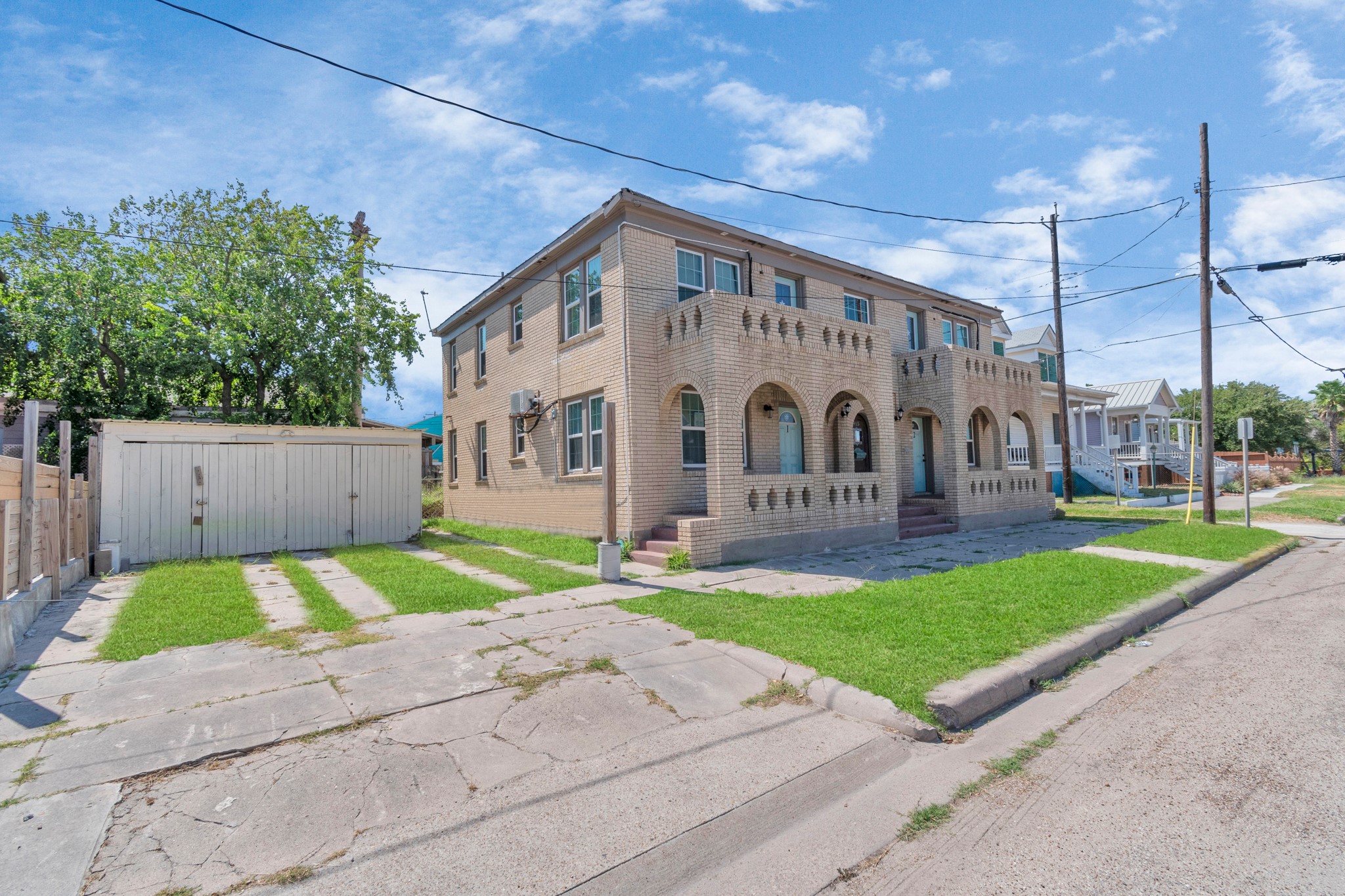 Listing photo 5