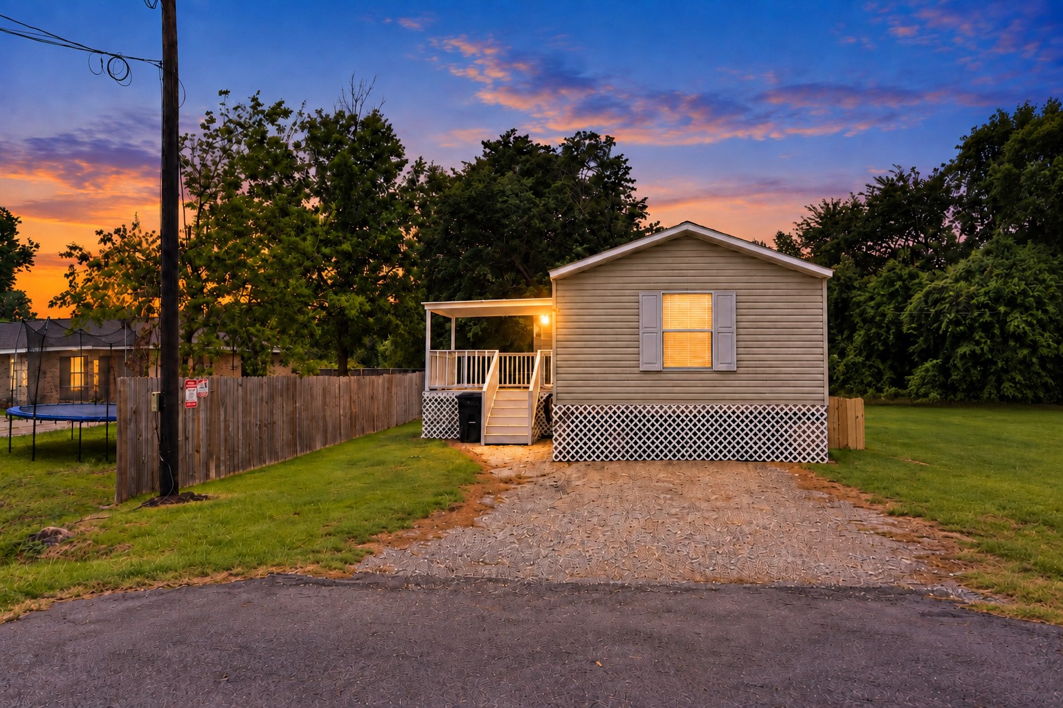 Listing photo 1
